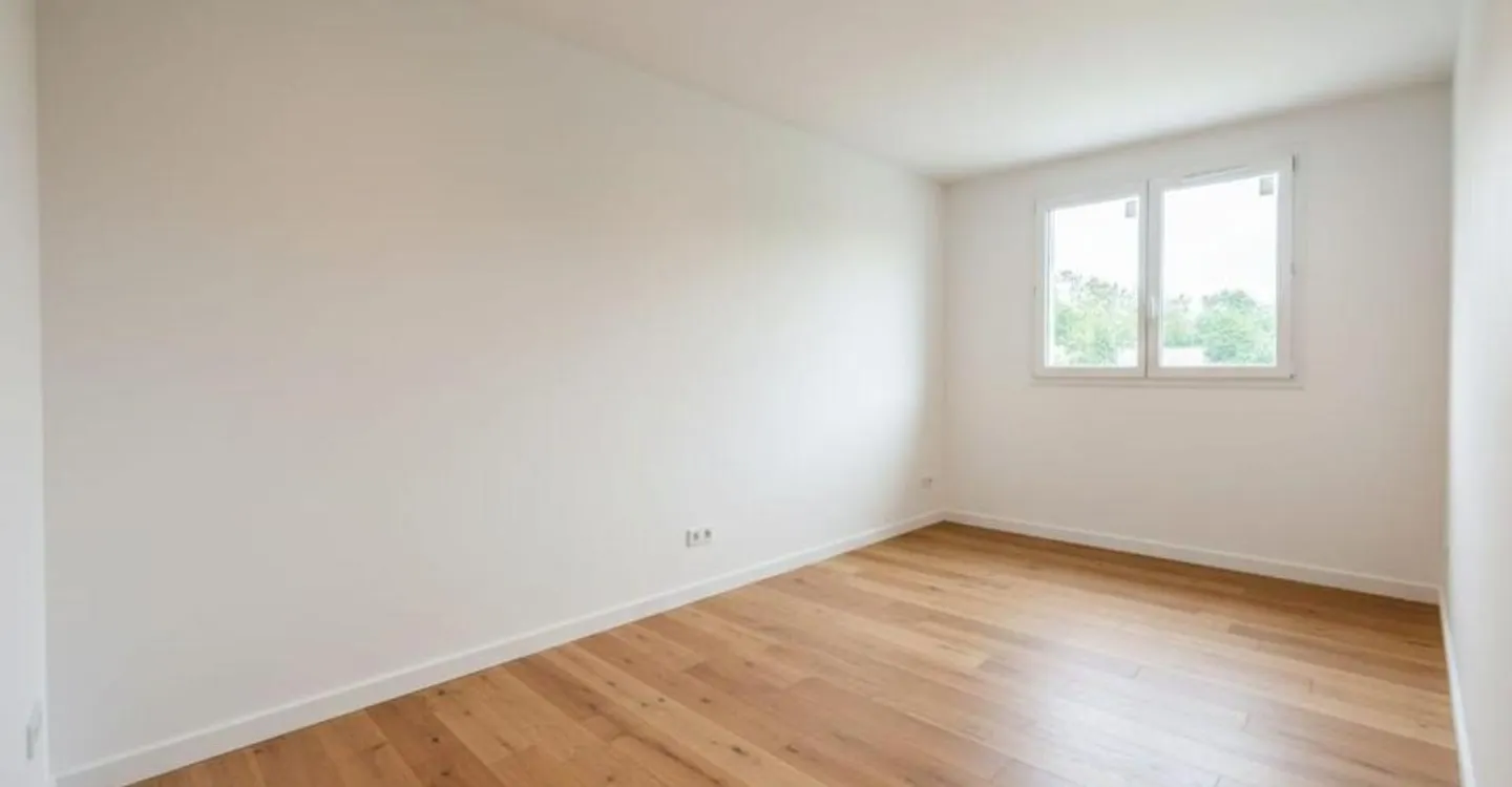AN EXCEPTIONAL LOT WITH GARDEN, TERRACE WITHOUT OVERLOOKING AND MOUNTAIN VIEW! - Photo 5 of 8