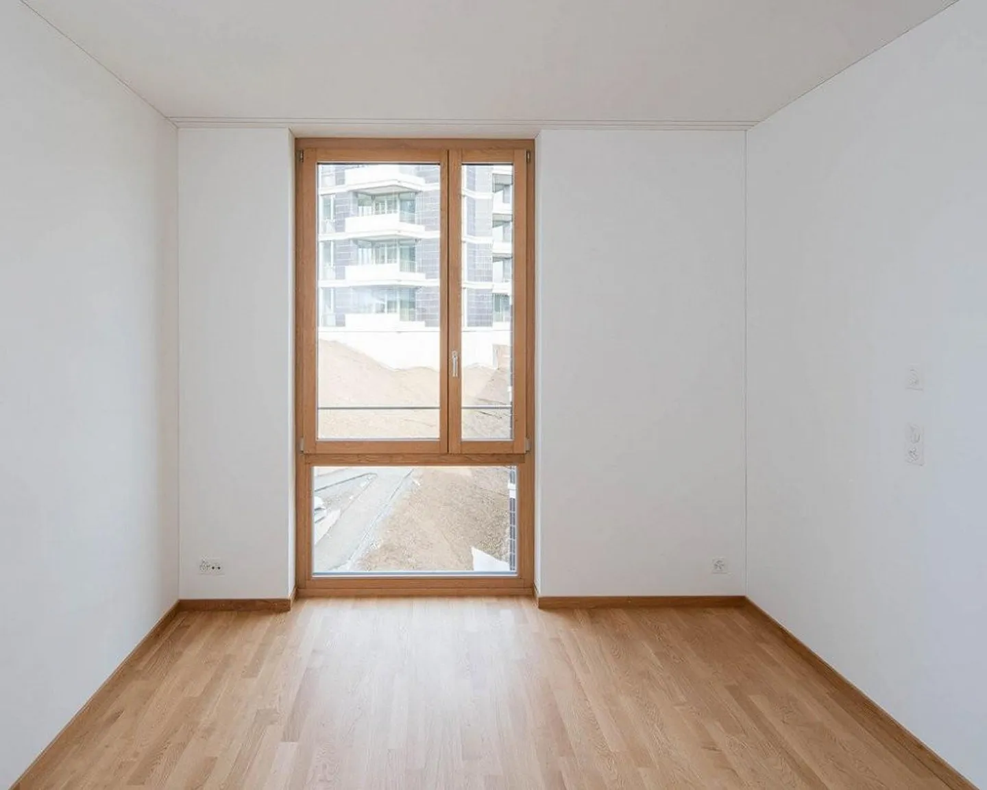 Charming Apartment in Zürich - Photo 4 of 8