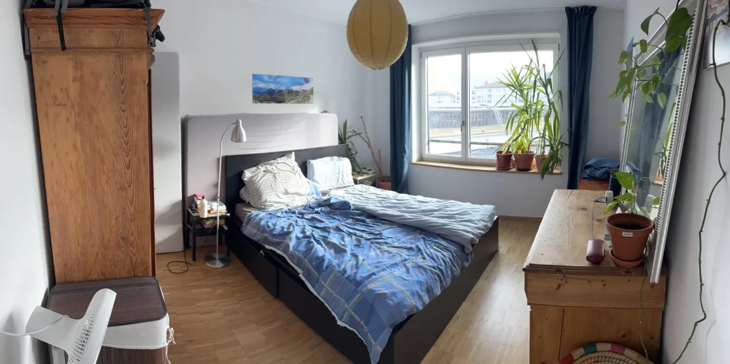 Geräumige moderne Wohnung in Zürich - Foto 3 von 6