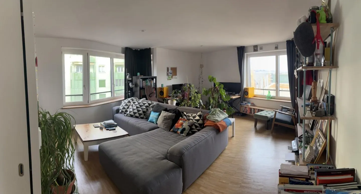 Geräumige moderne Wohnung in Zürich - Foto 1 von 6