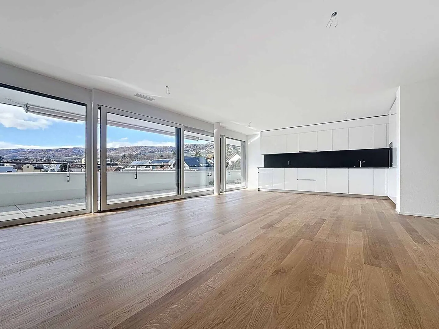 Nouvelle promotion : appartement de 4.5 pièces avec balcons couverts - Photo 3 sur 13