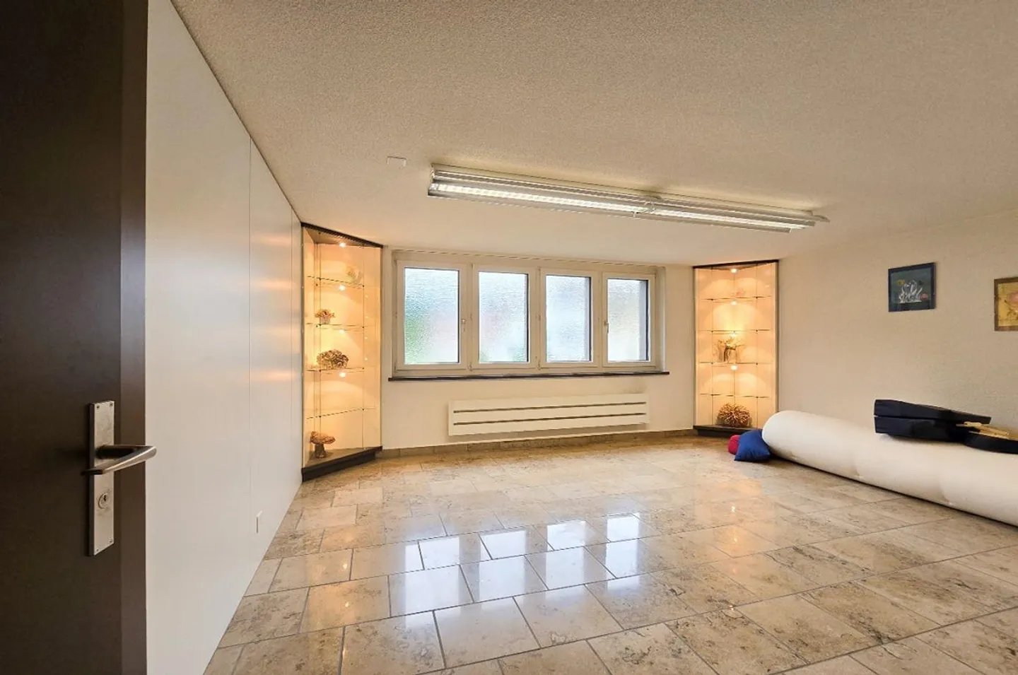 Espaces Commerciaux - Photo 3 sur 9