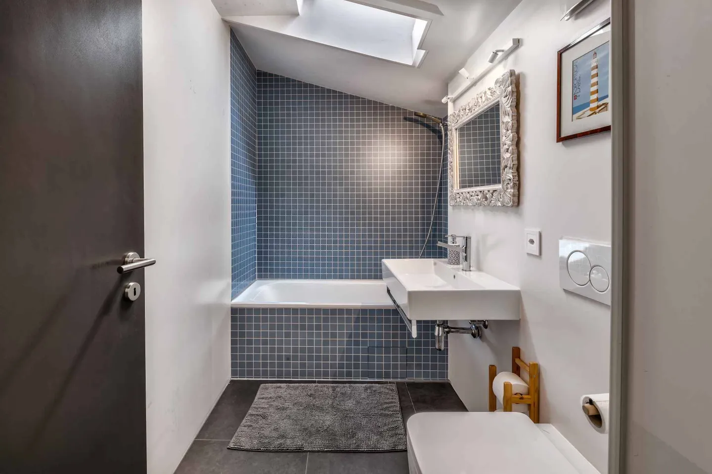 Semi-detached house for sale - Photo 10 of 13