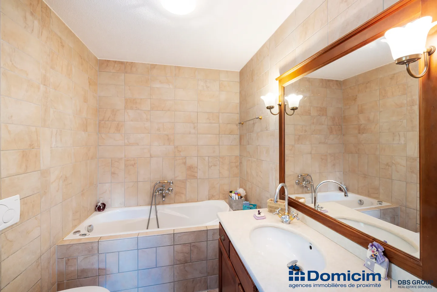 Moderne Einzelvilla mit Pool und atemberaubendem Blick! - Foto 11 von 21