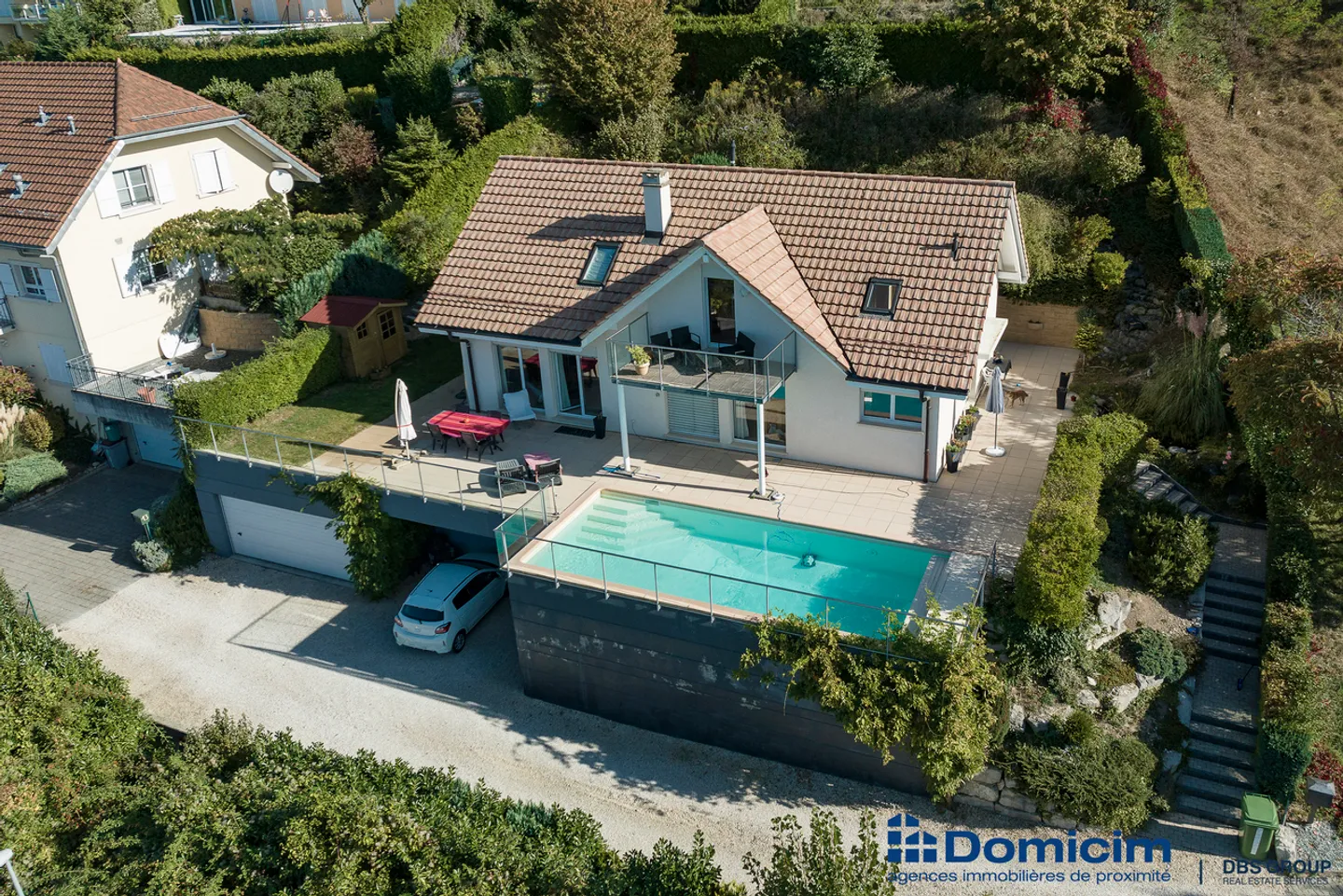 Moderne Einzelvilla mit Pool und atemberaubendem Blick! - Foto 4 von 21