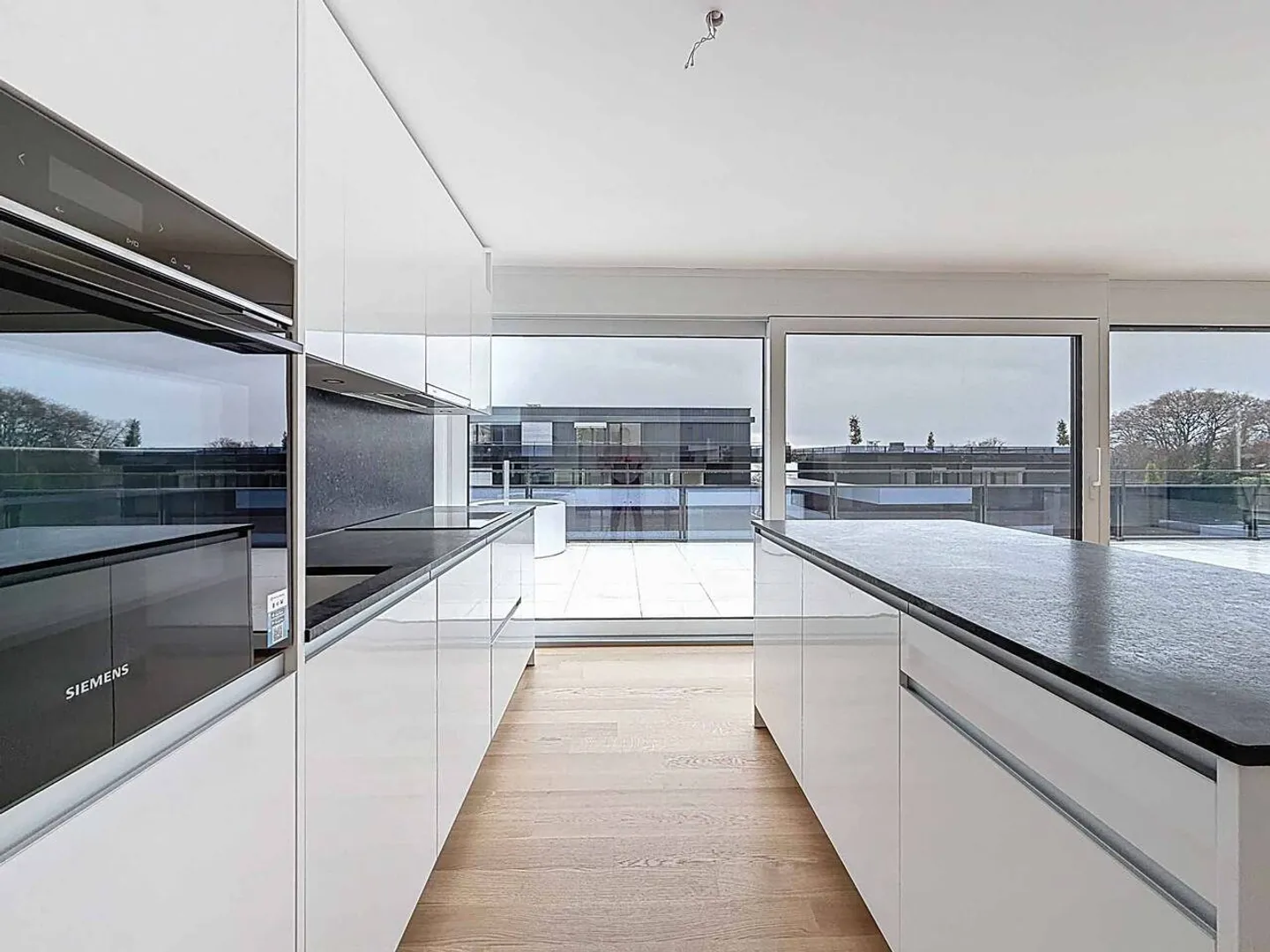 Nouvelle promotion : attique de 4.5 pièces avec rooftop terrasse - Photo 4 sur 13