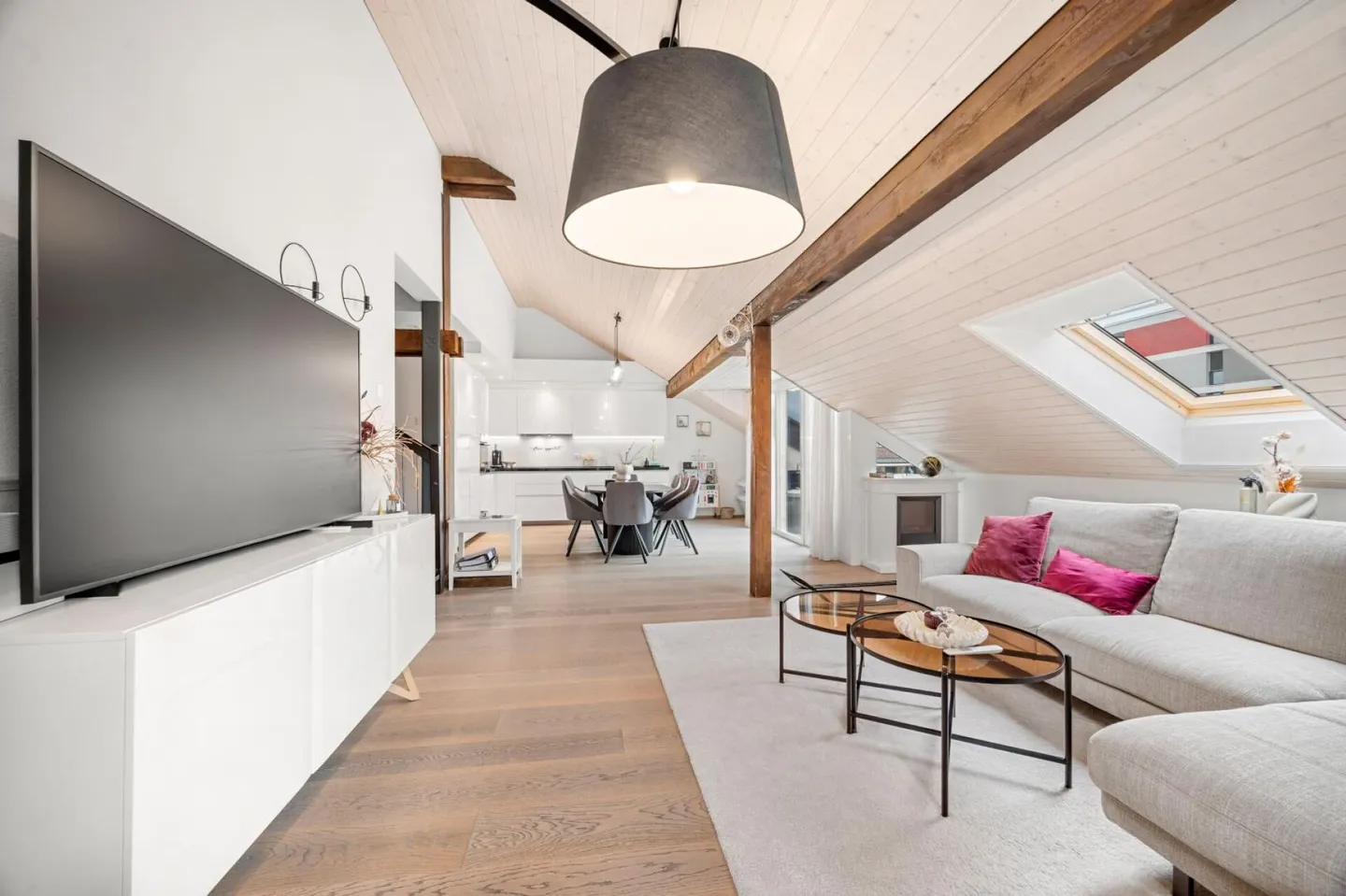 Duplex 4.5 rooms in Bulle - Photo 2 of 9