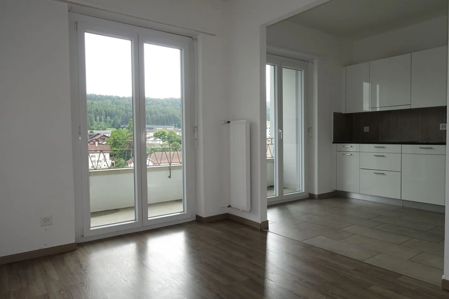 Appartement 2.5 pièces - Photo 2 sur 9