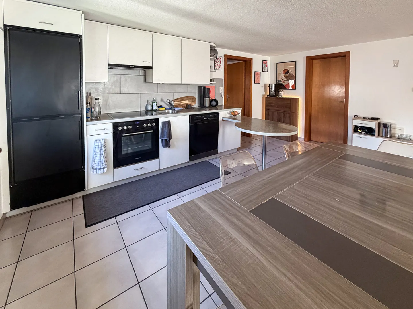 For sale - 2.5 room apartment in a co-ownership with parking space for sale. - Photo 3 of 10