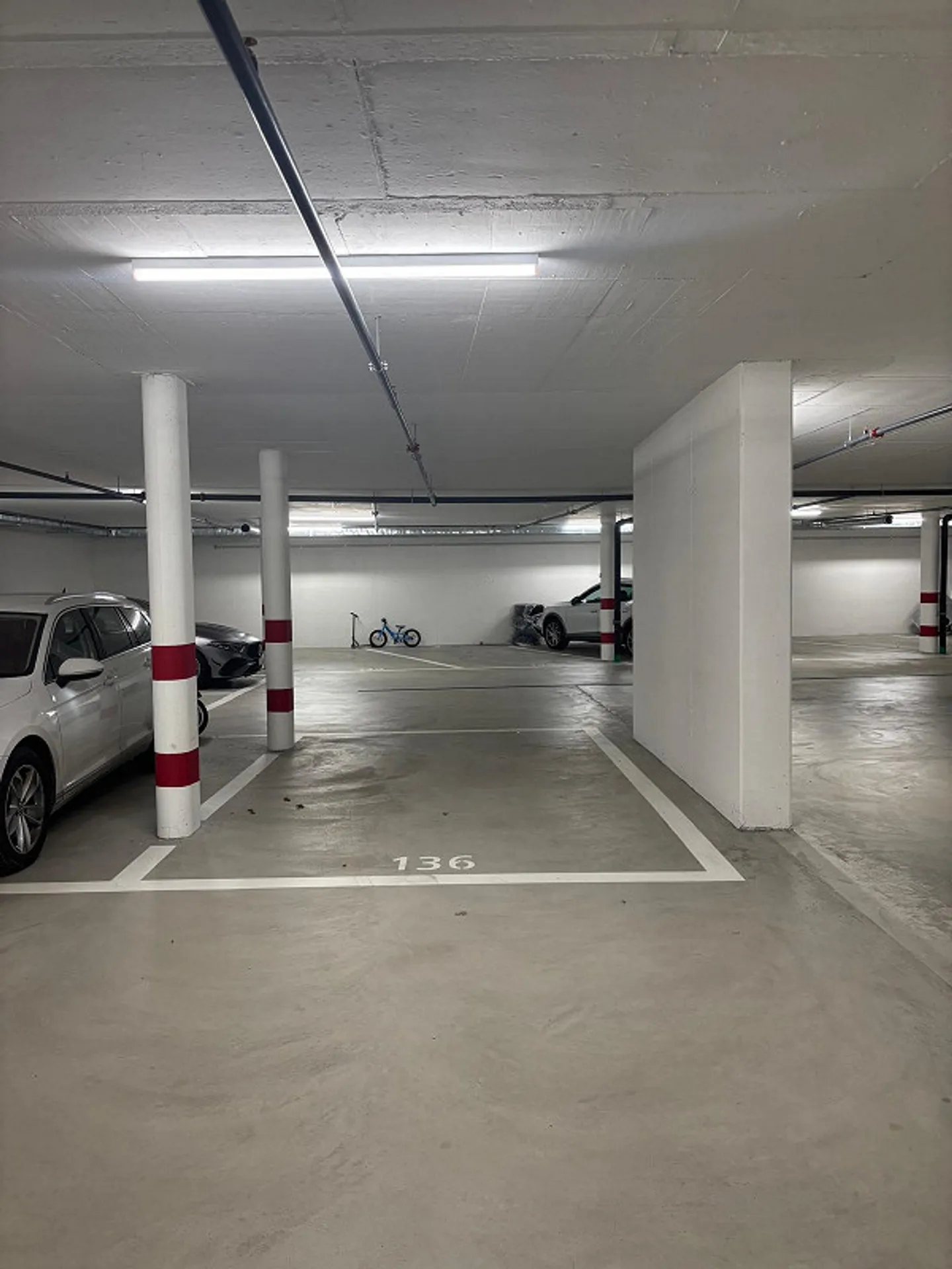 Espace de stationnement souterrain XL - Photo 1 sur 1