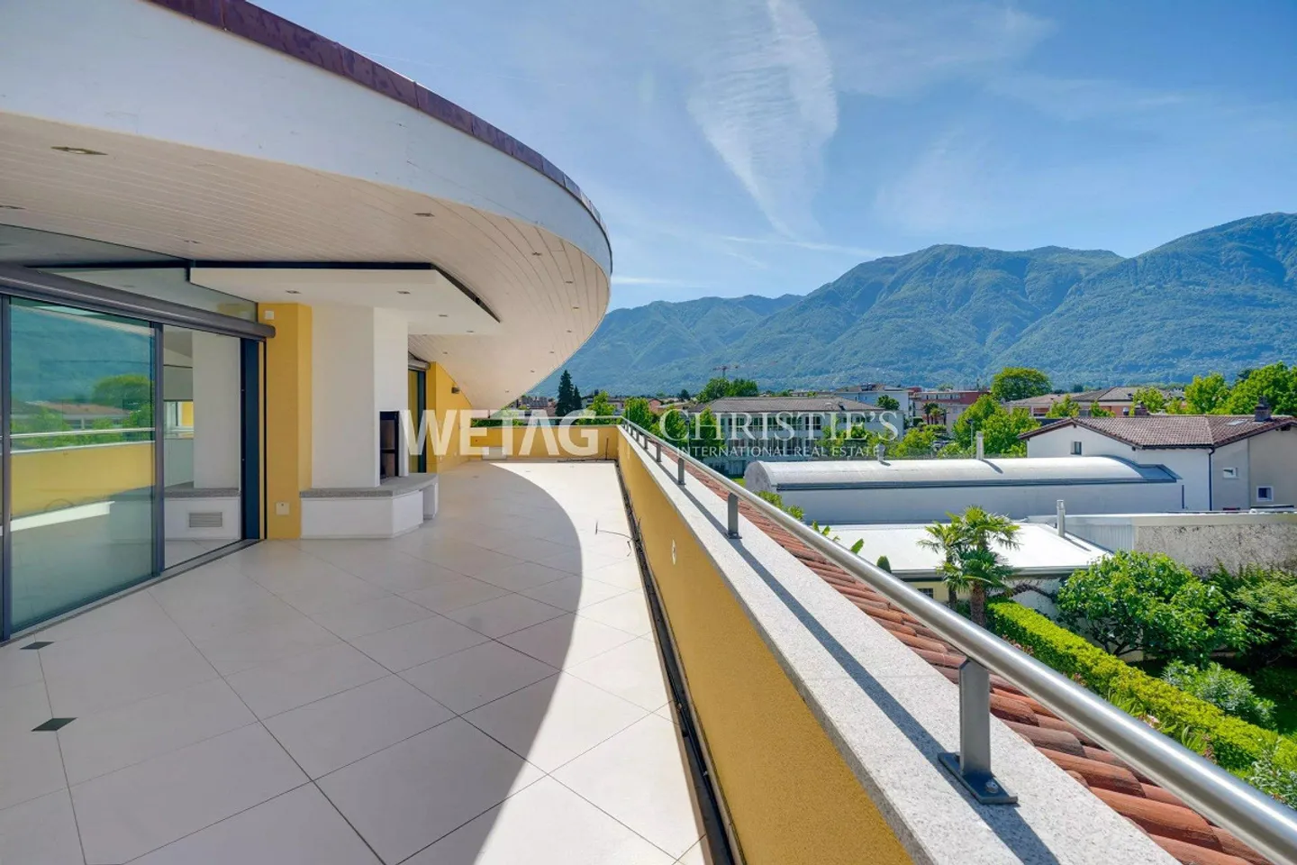Ascona : Penthouse de luxe élégant avec de grandes terrasses dans un emplacement central à vendre - Photo 1 sur 13