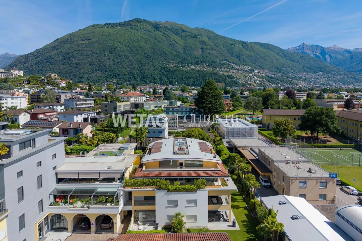 Ascona : Penthouse de luxe élégant avec de grandes terrasses dans un emplacement central à vendre - Photo 13 sur 13
