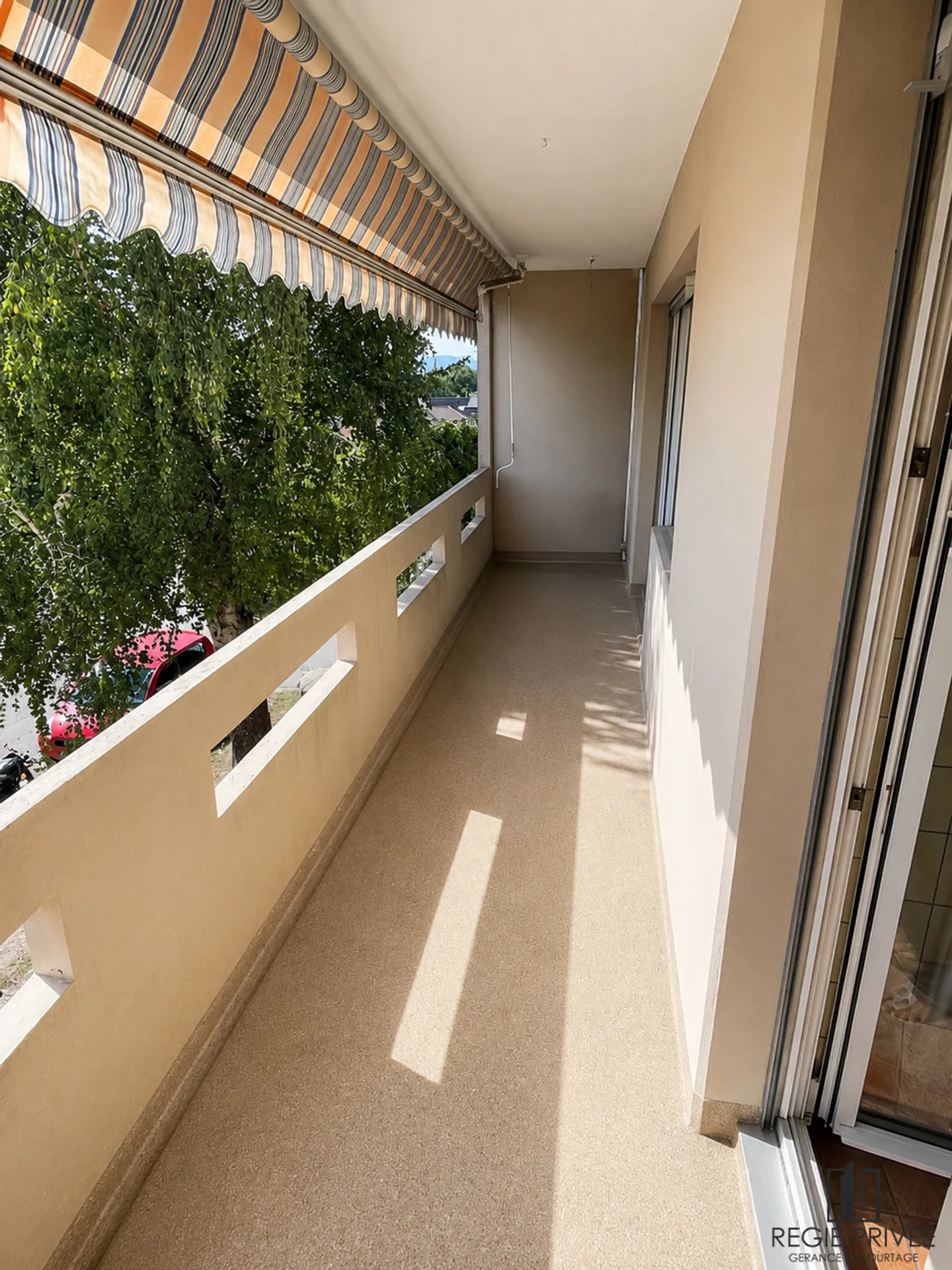 Appartement Charmant avec Balcons - Photo 11 sur 13