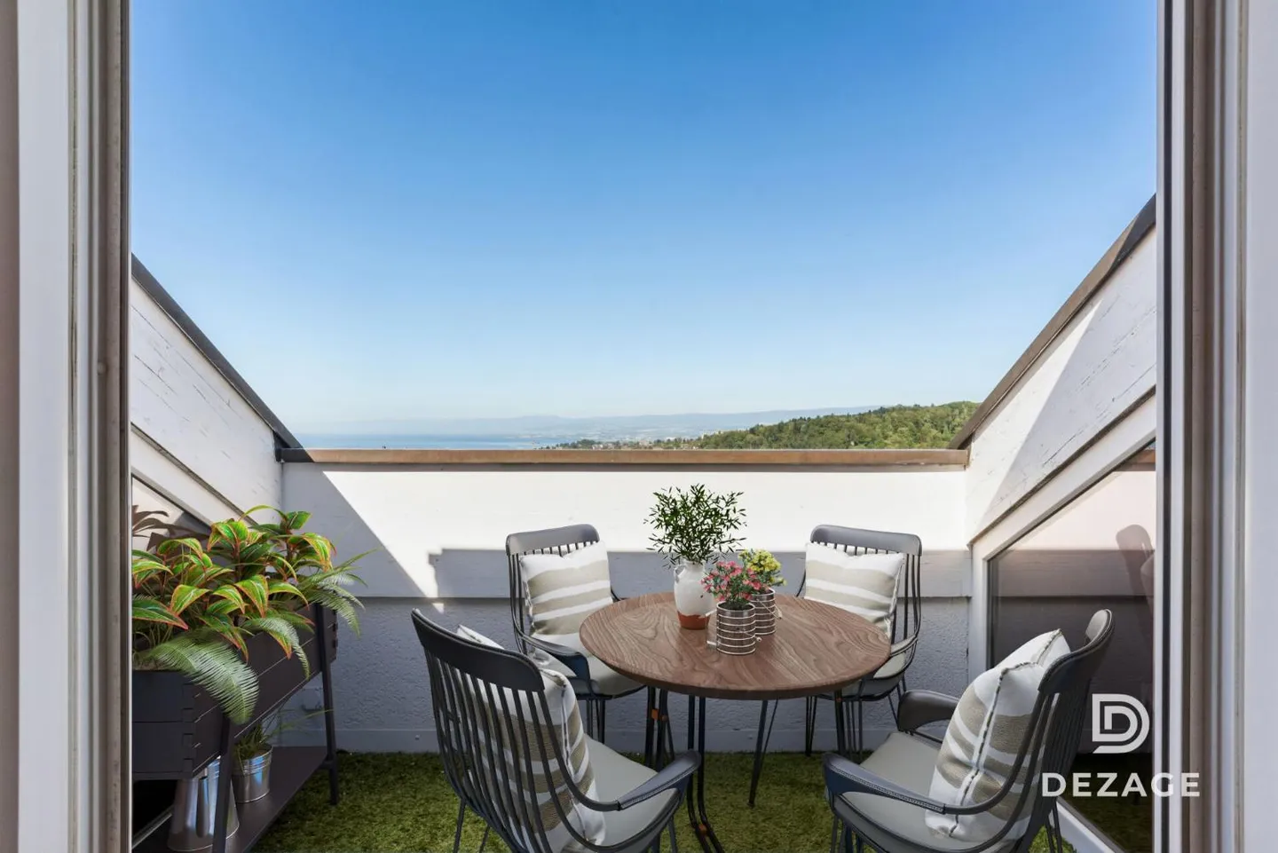 Appartement en attique spacieux avec beaucoup de lumière près de Lausanne avec vue panoramique sur le lac - Photo 4 sur 13