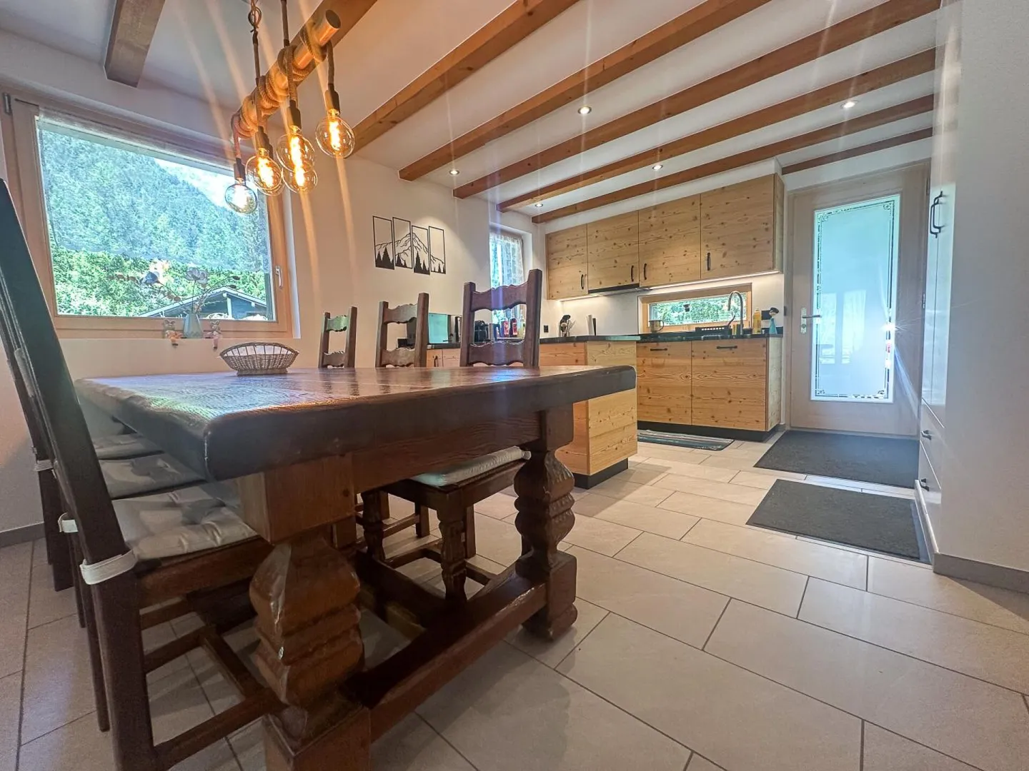 Chalet 4.5 rooms in Praz-de-Fort - Photo 3 of 9