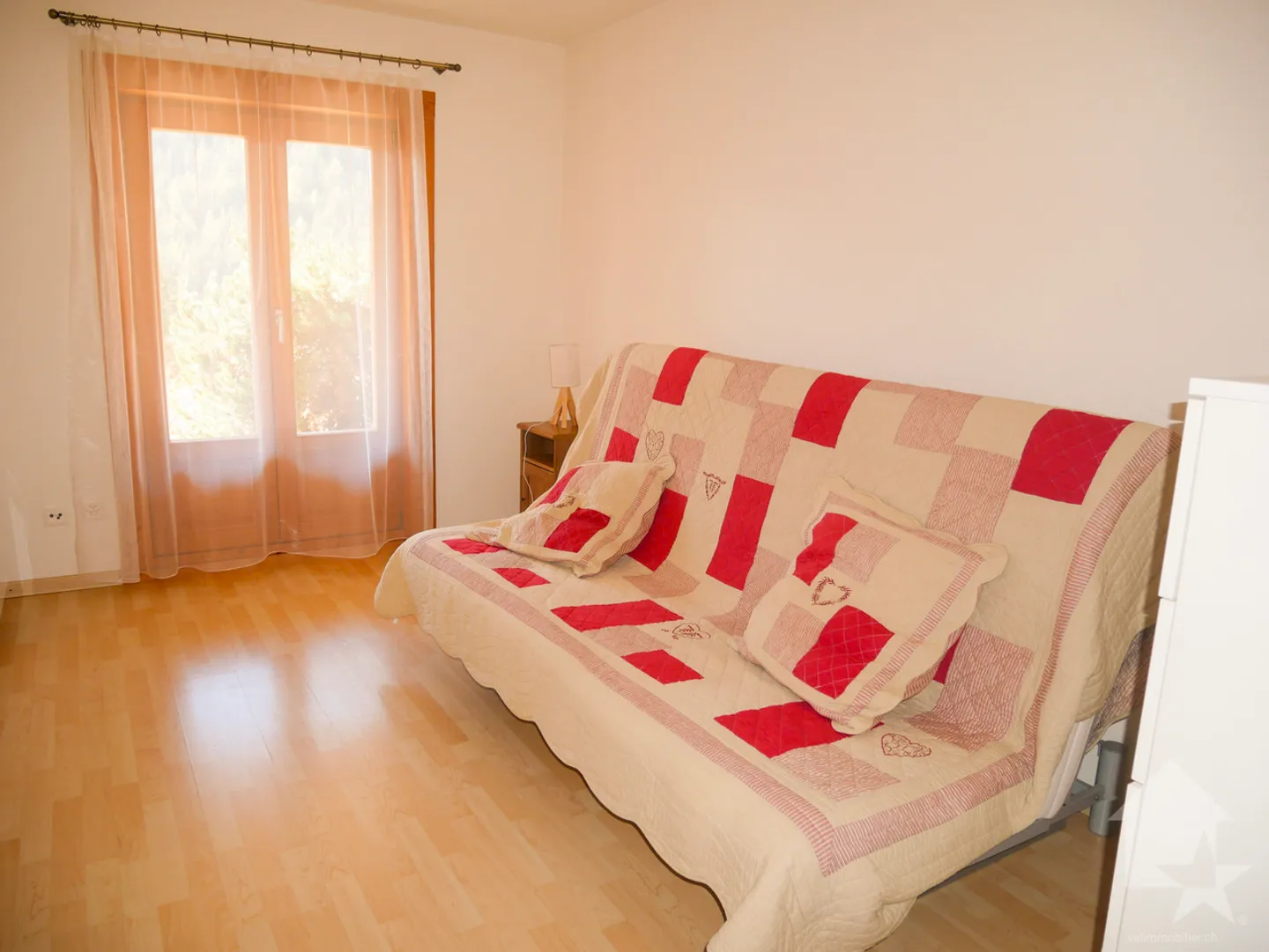 Pleasant 3.5-room bright apartment with terrace and sunny view! - Photo 14 of 33