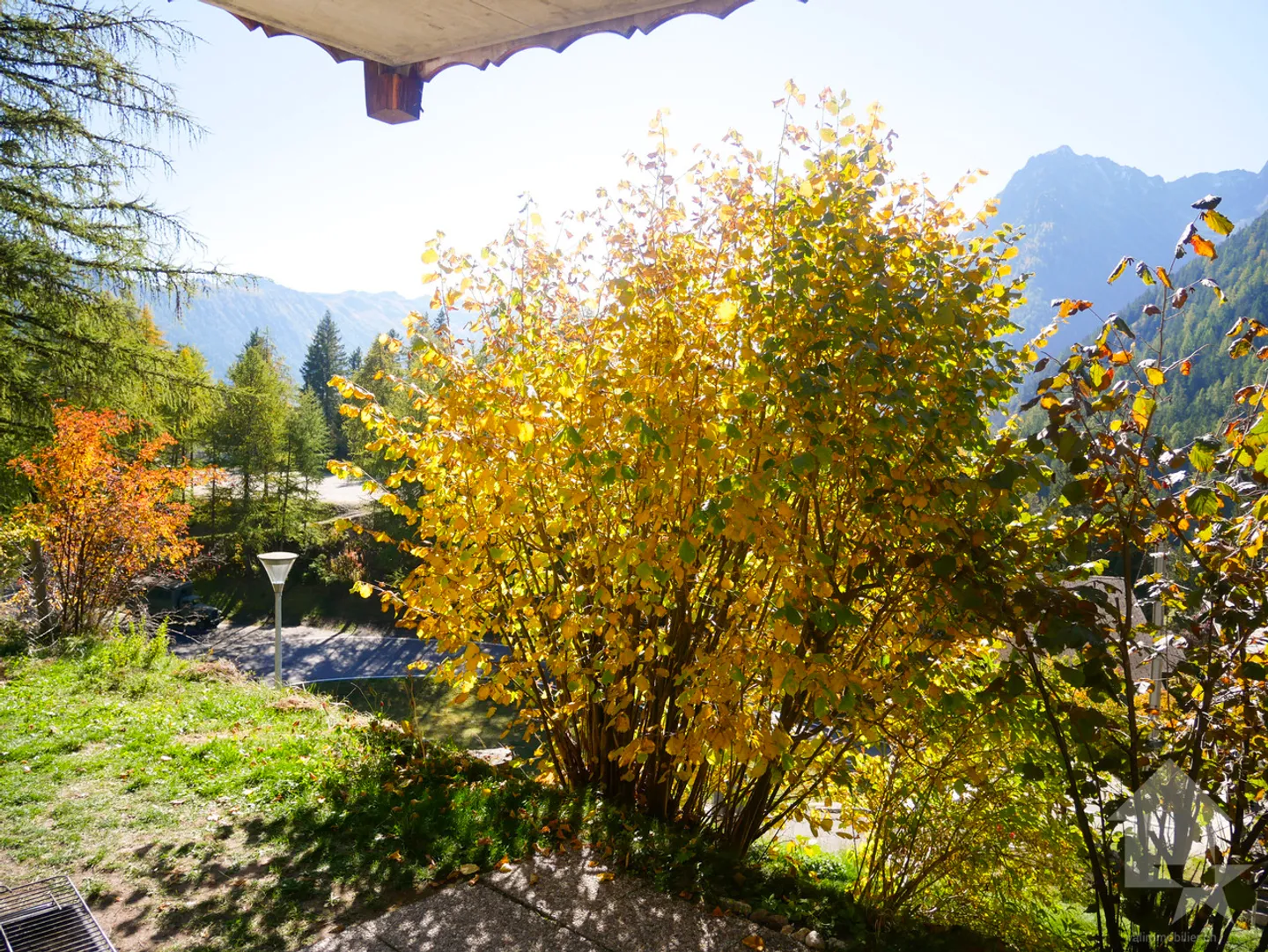 Pleasant 3.5-room bright apartment with terrace and sunny view! - Photo 20 of 33