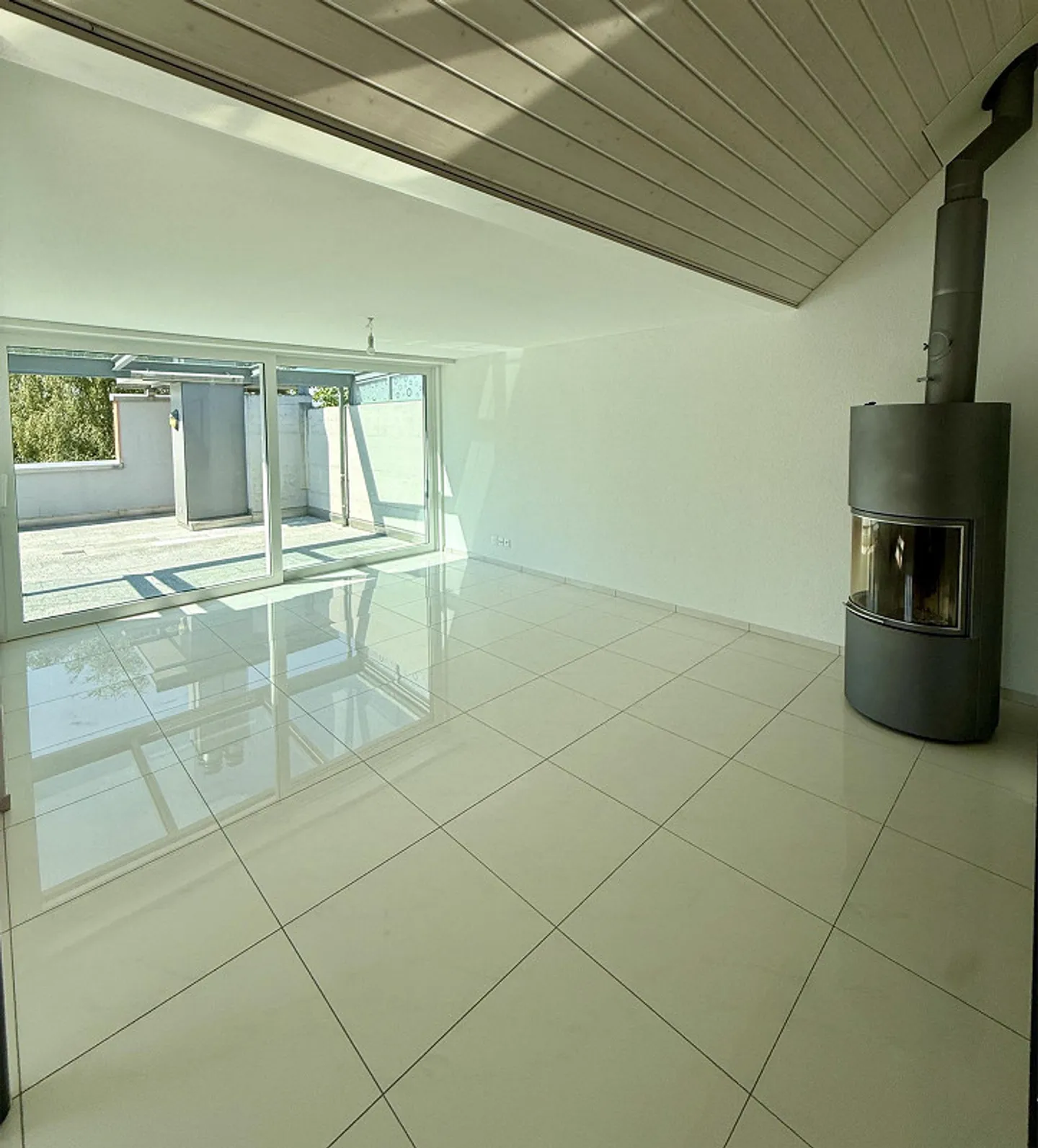 Appartamento duplex esclusivo di 4,5 stanze con grande terrazza sul tetto - Foto 6 di 13
