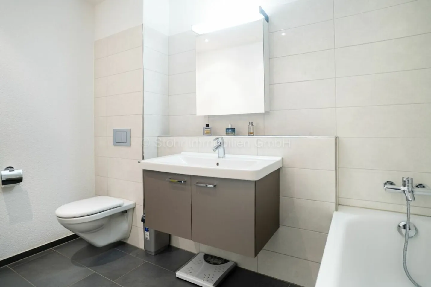 Vivere moderno con comfort - Appartamento 2.5 locali con loggia - Foto 11 di 18