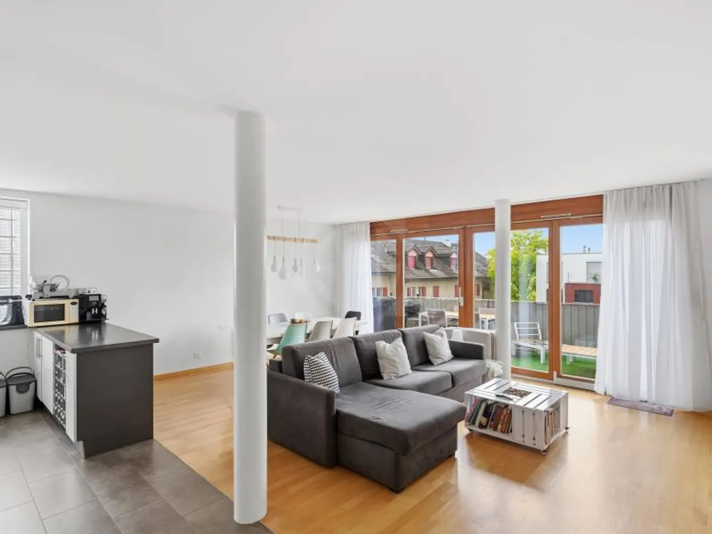 Charming apartment - Plan-les-Ouates - Photo 2 of 12