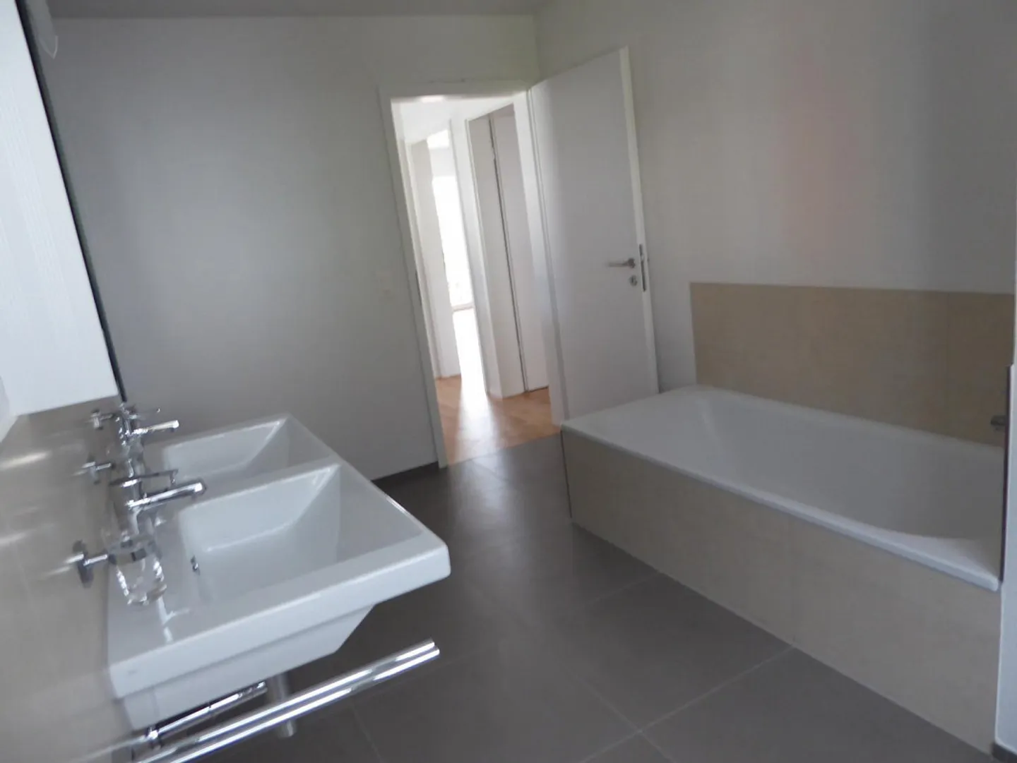 Modern 4.5-room semi-detached house in Frümsen - Photo 7 of 7