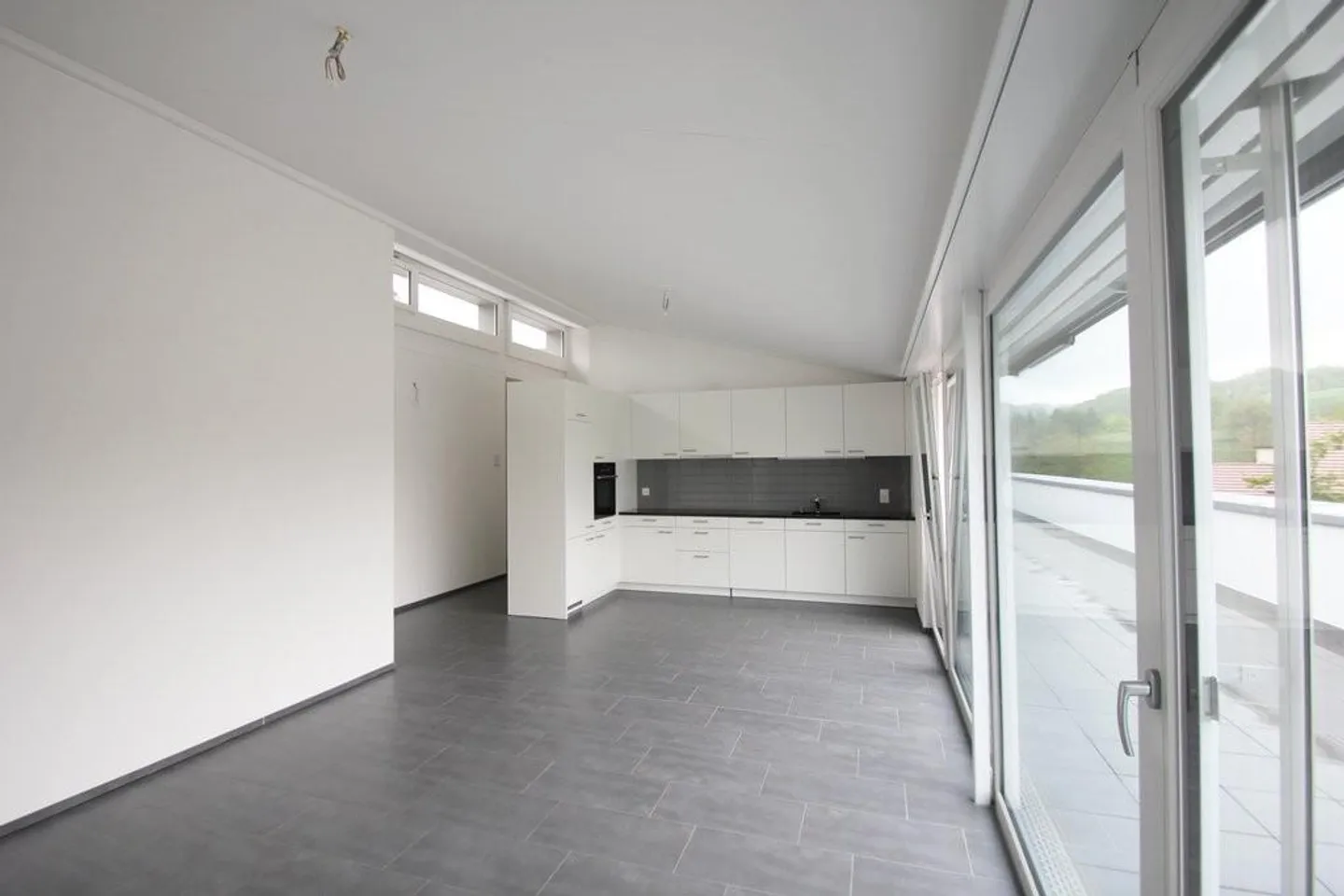Modernes Apartment in sonniger Lage - Foto 3 von 8