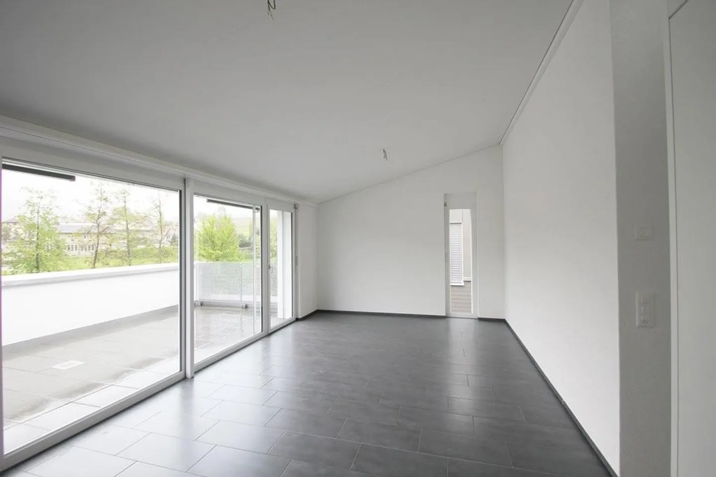 Modernes Apartment in sonniger Lage - Foto 4 von 8
