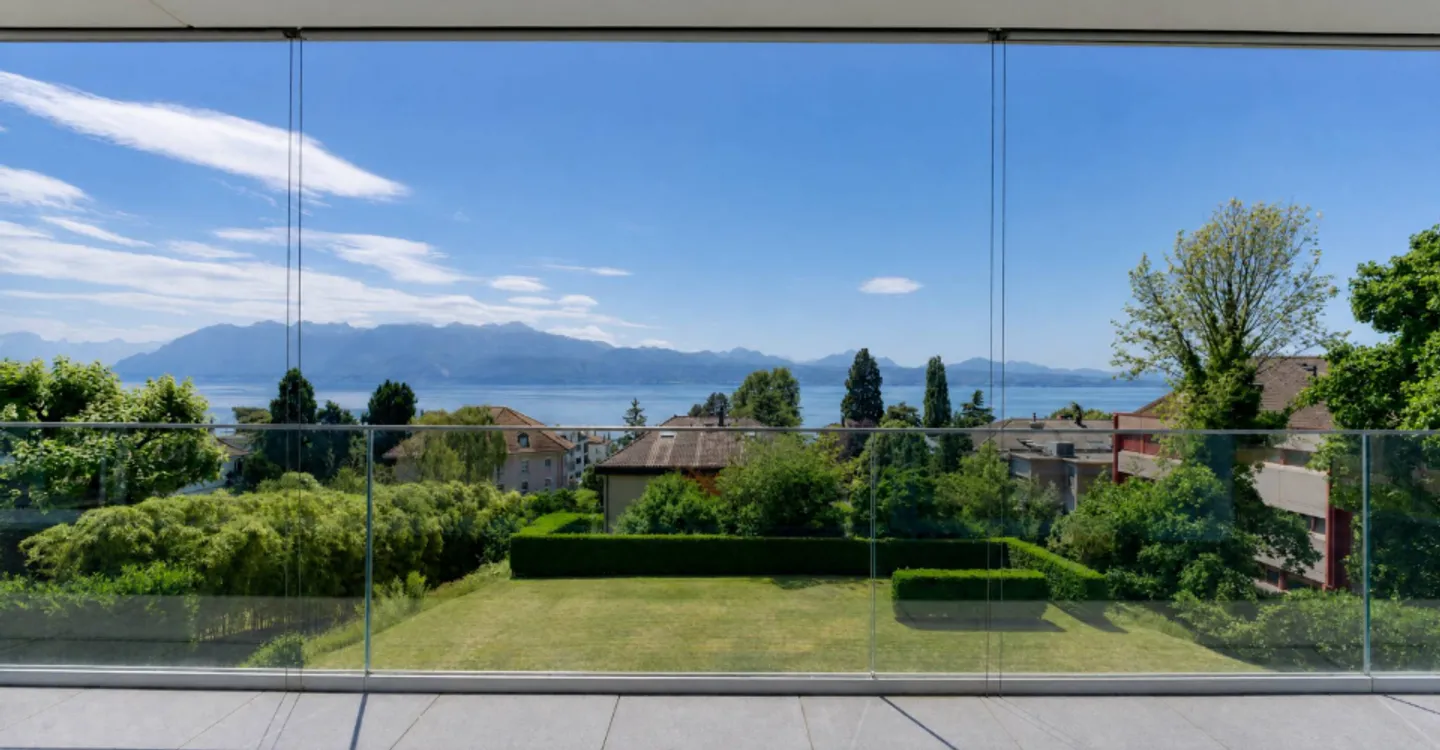 An exceptional apartment in the heart of Chamblandes - Photo 1 of 5