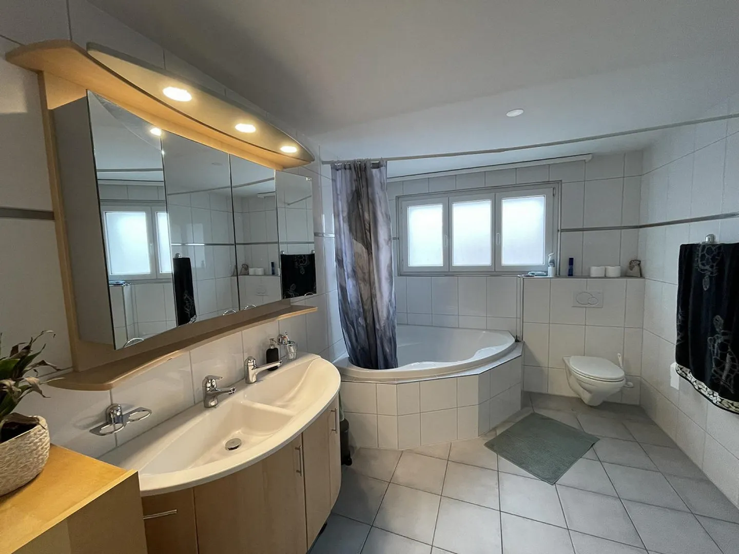 Vivere centrale a Oberuzwil - Foto 5 di 12