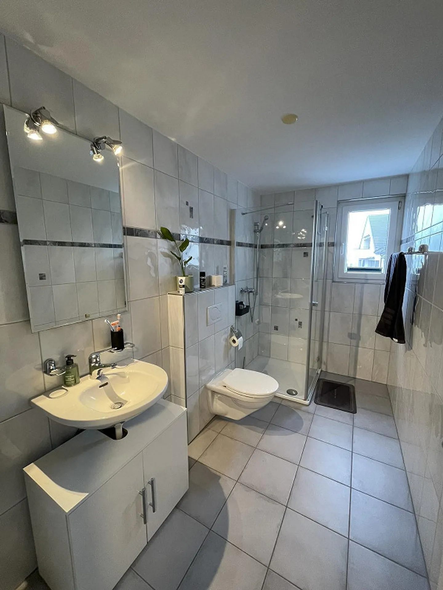 Vivere centrale a Oberuzwil - Foto 4 di 12