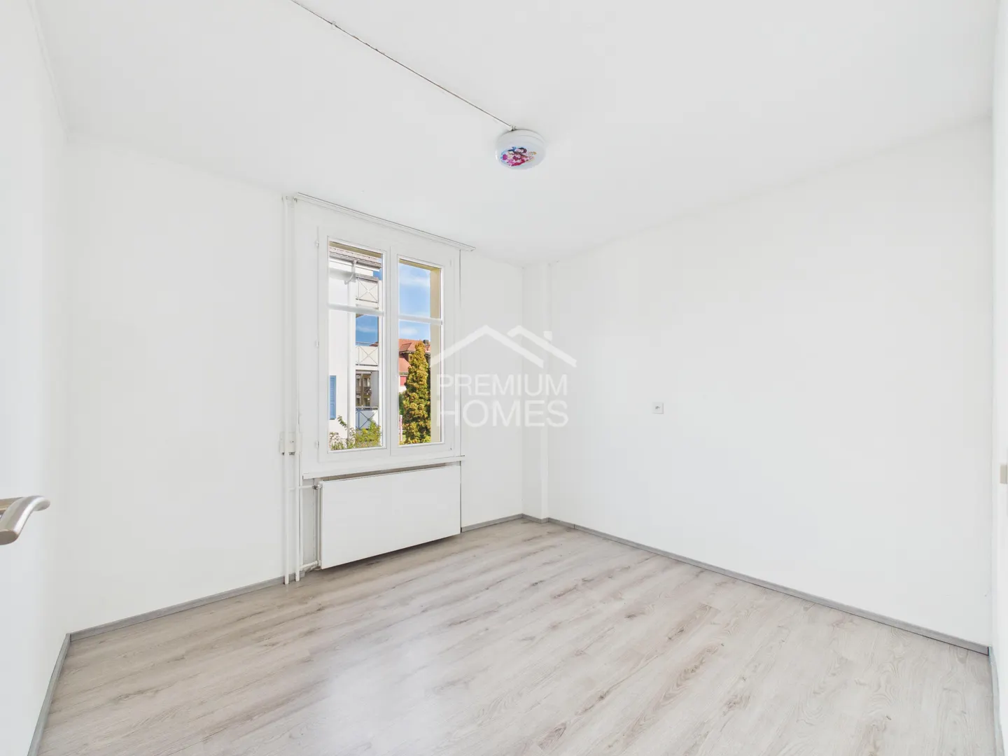 Appartement Charmant avec Jardin - Photo 4 sur 6