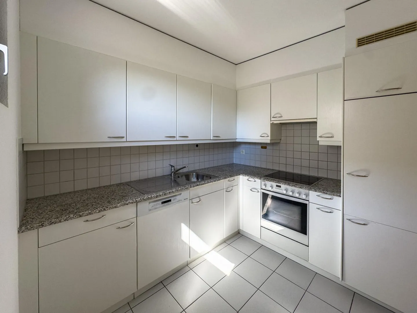 4.5-room apartment in Rovio surrounded by greenery - Photo 3 of 11