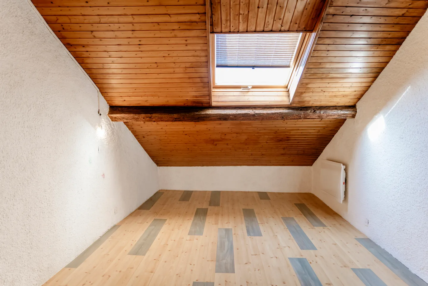 Jahrhunderte altes Stadthaus mit 5,5 Zimmern - Foto 12 von 19
