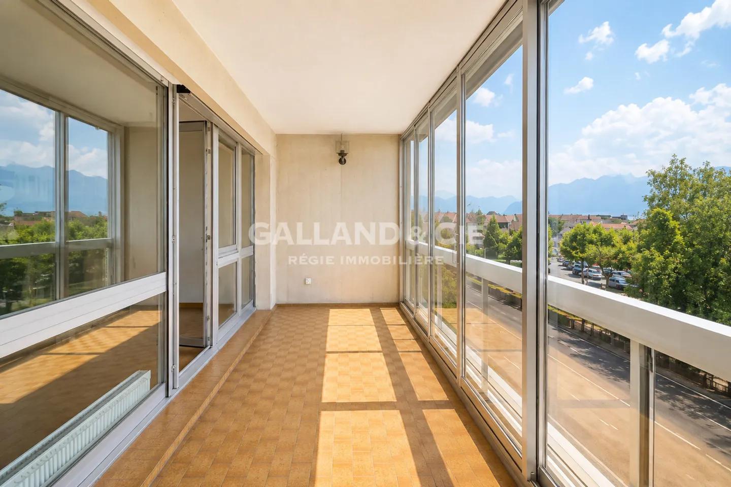 Charmante Wohnung mit Seeblick - Foto 5 von 6