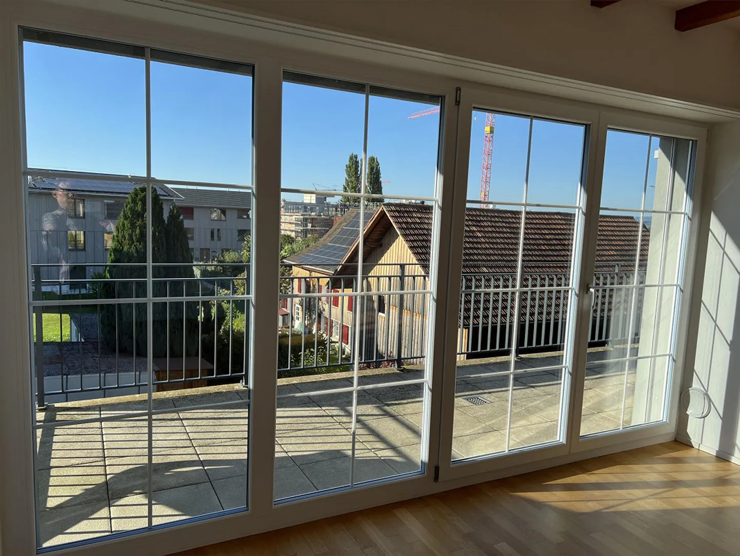 Appartamento moderno di 4,5 stanze in uno standard di alta qualità - Foto 5 di 11