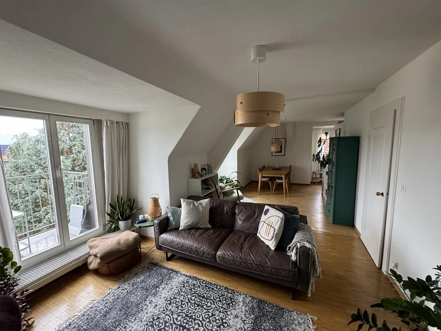 Charming 3.5-room maisonette apartment - Photo 2 of 8