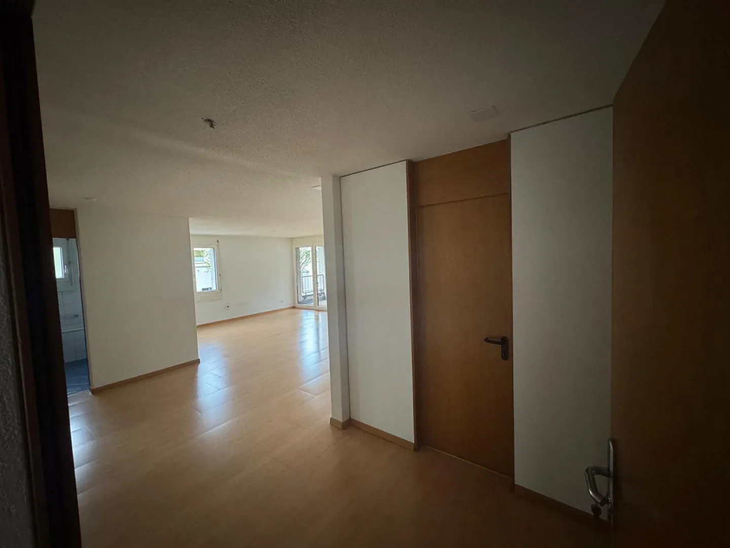 Appartamento 3,5 locali / Disponibile immediatamente - Foto 5 di 15