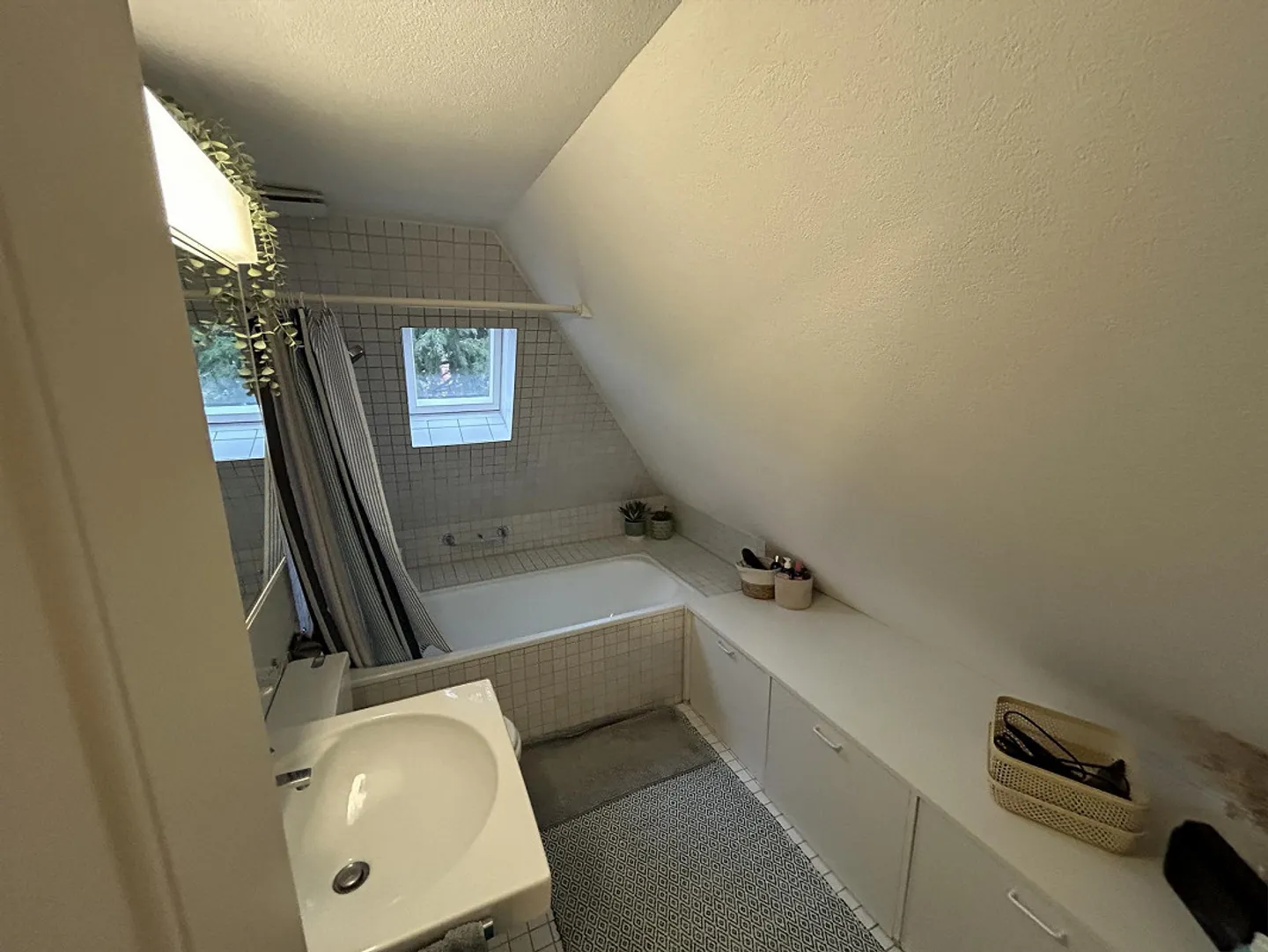 Charming 3.5-room maisonette apartment - Photo 7 of 8