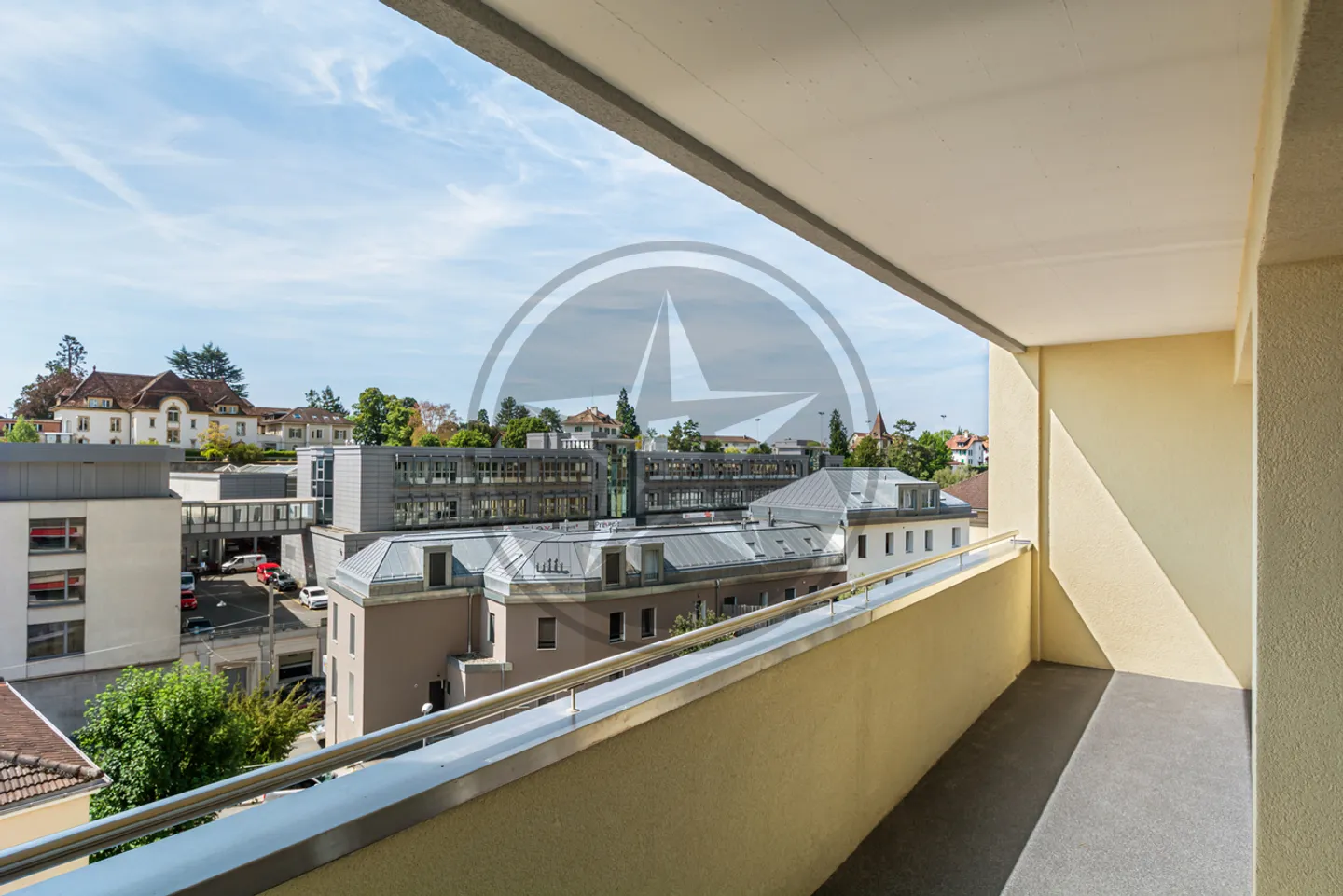 Appartement Charmant avec Vue Lac - Photo 13 sur 13