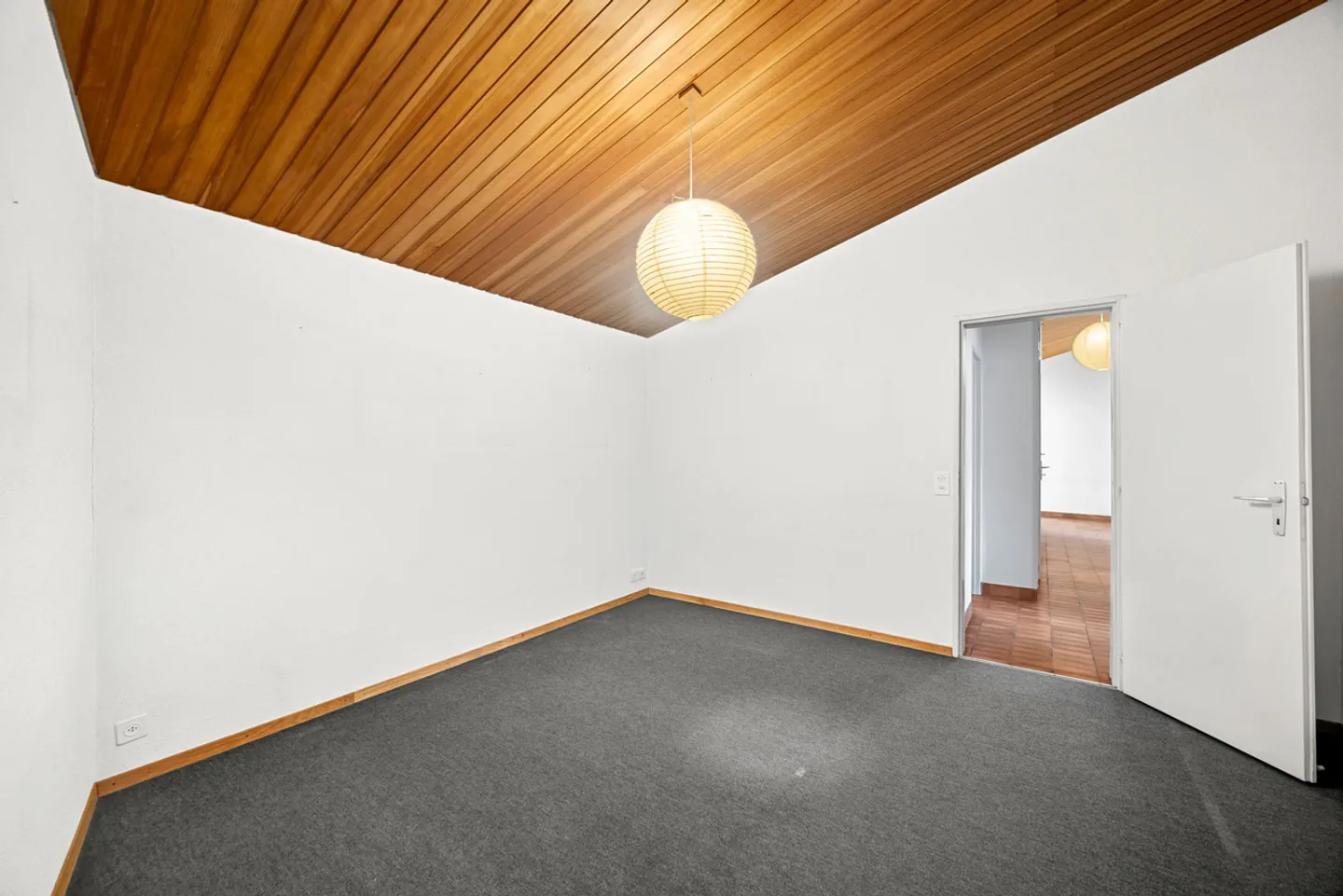 Einzigartige Villa mit Panoramablick auf den See - Foto 15 von 24