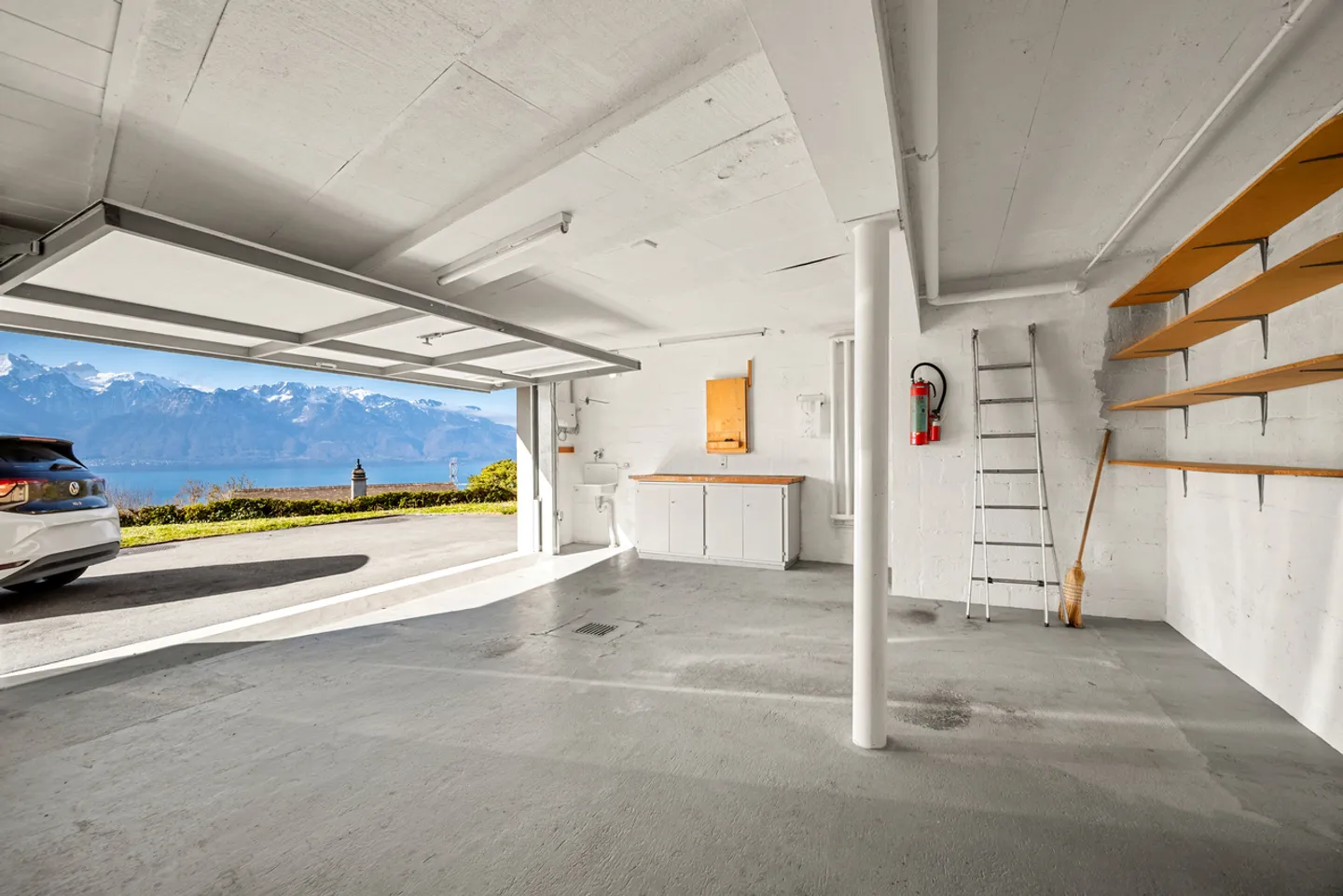 Einzigartige Villa mit Panoramablick auf den See - Foto 24 von 24