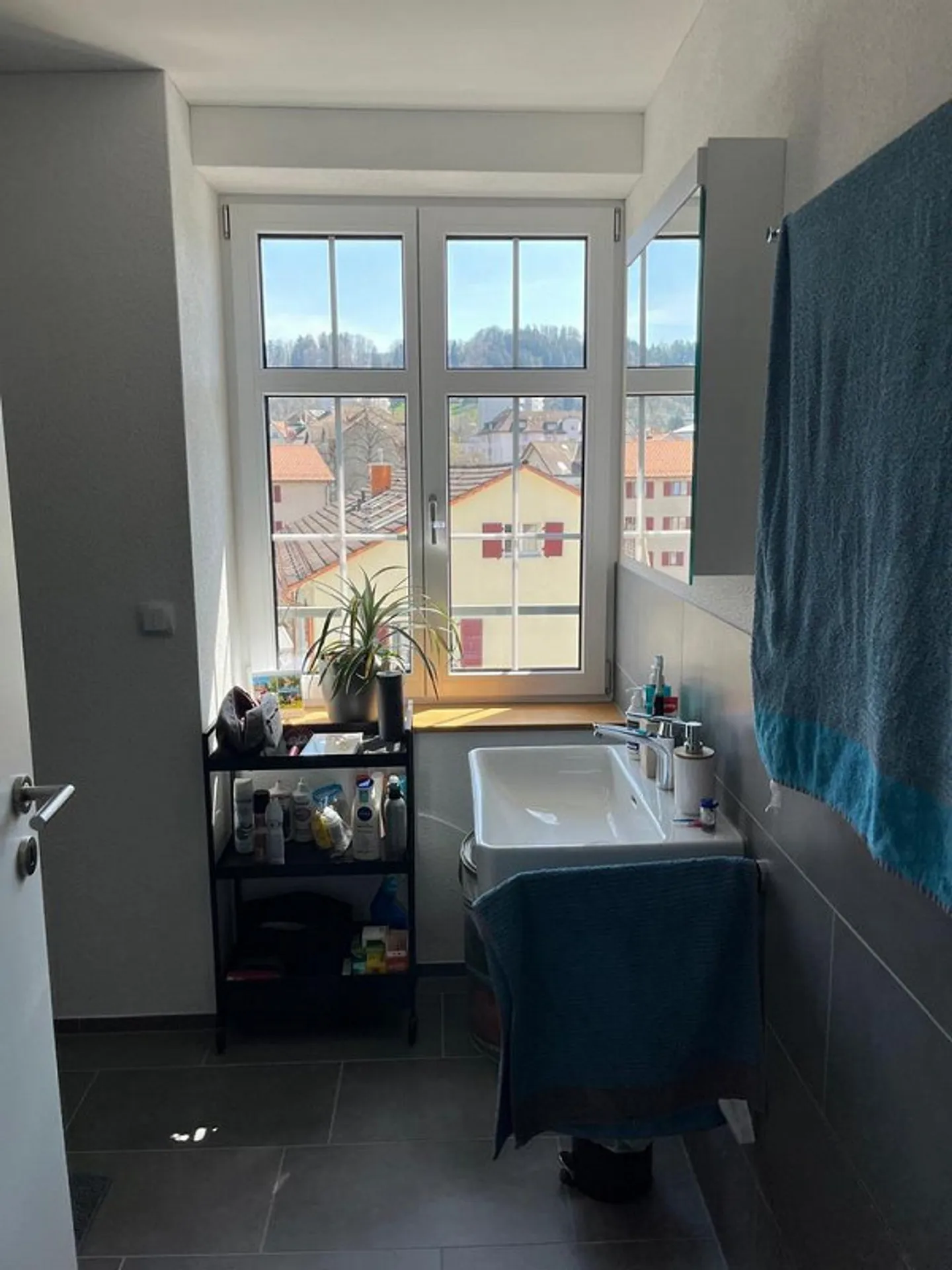 Appartamento recentemente ristrutturato in una posizione fantastica! - Foto 4 di 7