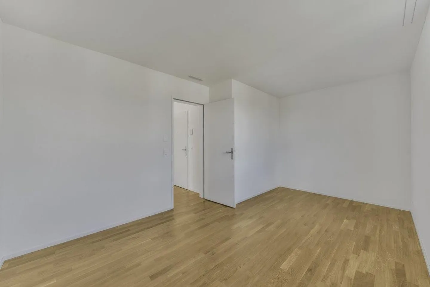 Appartement élégant 3.5 pièces - Photo 5 sur 8