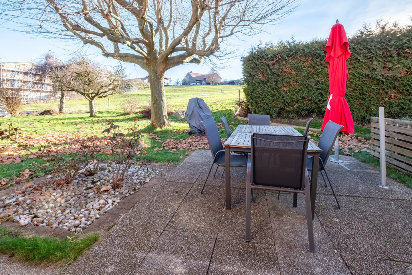 Beautiful villa with large plot in Massonnens - Photo 4 of 21