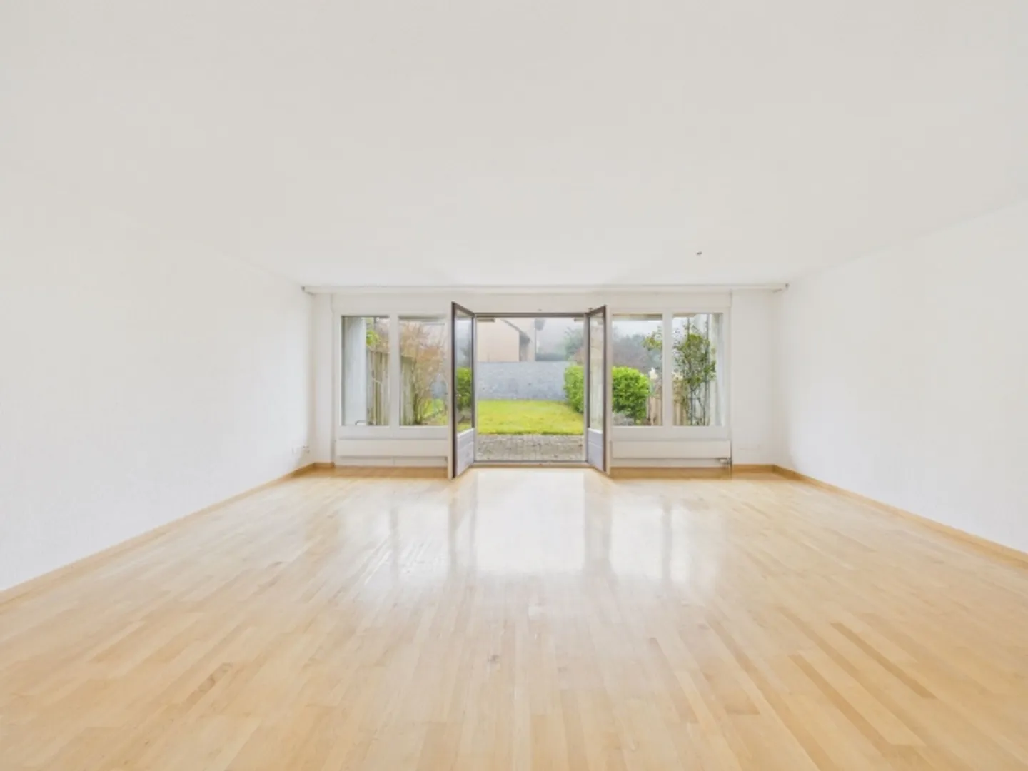 Maison de ville moderne de 7,5 pièces avec balcon, Ebmatingen - Photo 4 sur 13