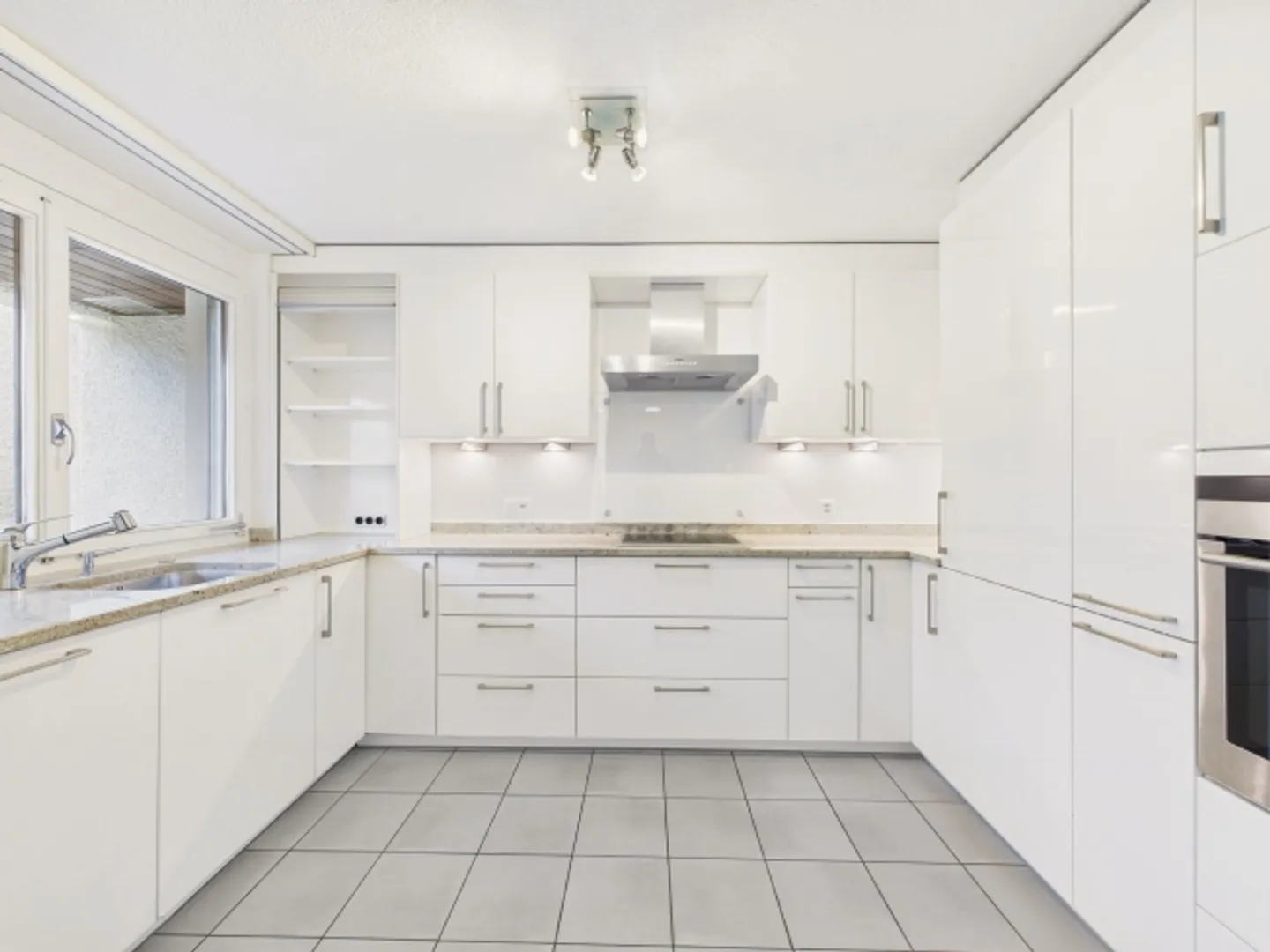 Maison de ville moderne de 7,5 pièces avec balcon, Ebmatingen - Photo 6 sur 13