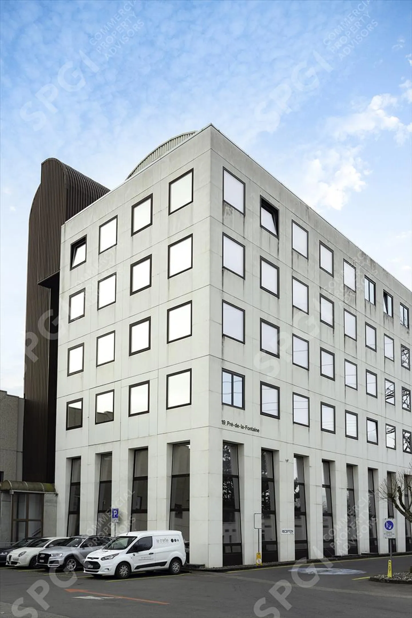 Pré-de-la-fontaine 19 - Administrative surfaces developed in the heart of ZIMEYSA - Photo 1 of 3