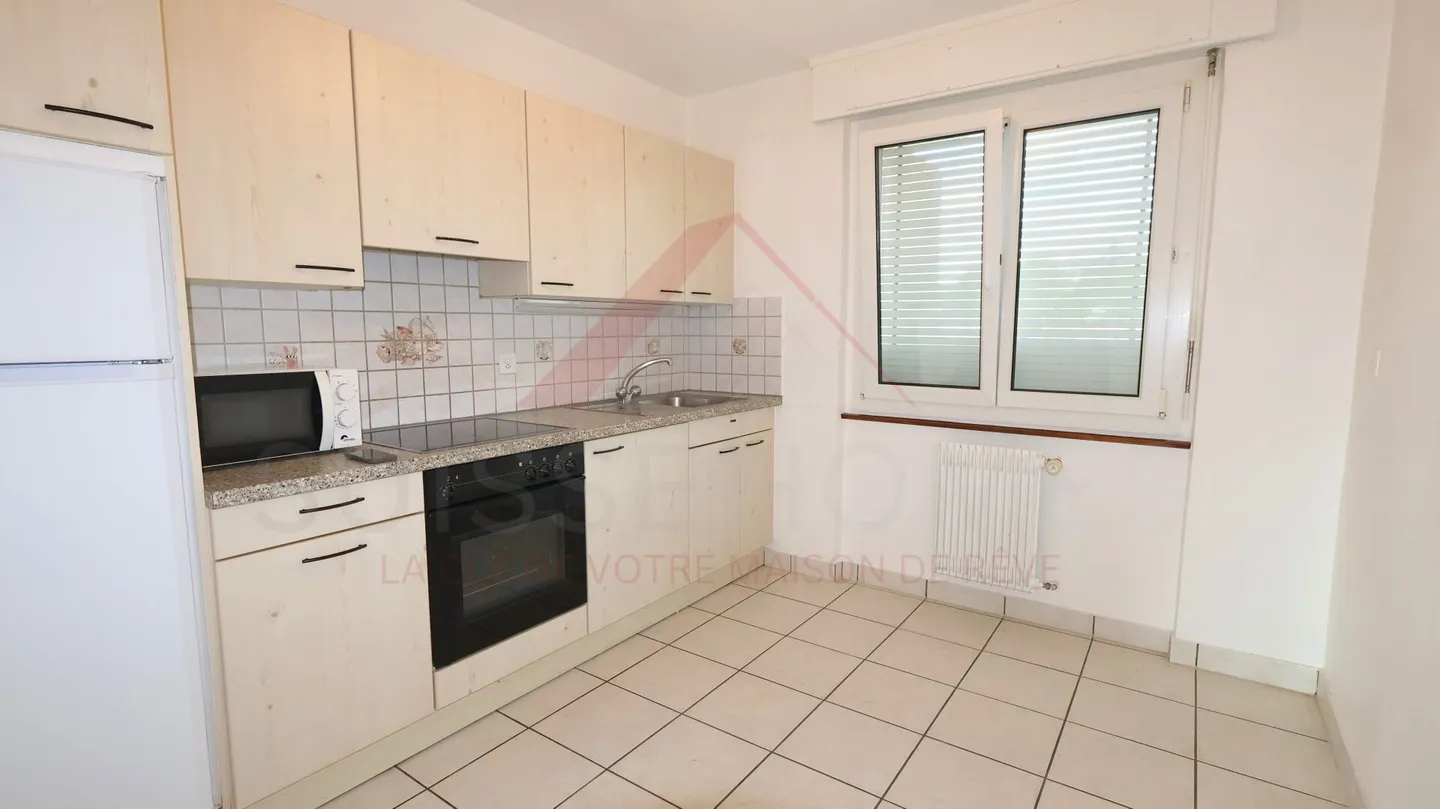 Beautiful 3.5-room apartment with balcony on the 3rd floor - Photo 5 of 14