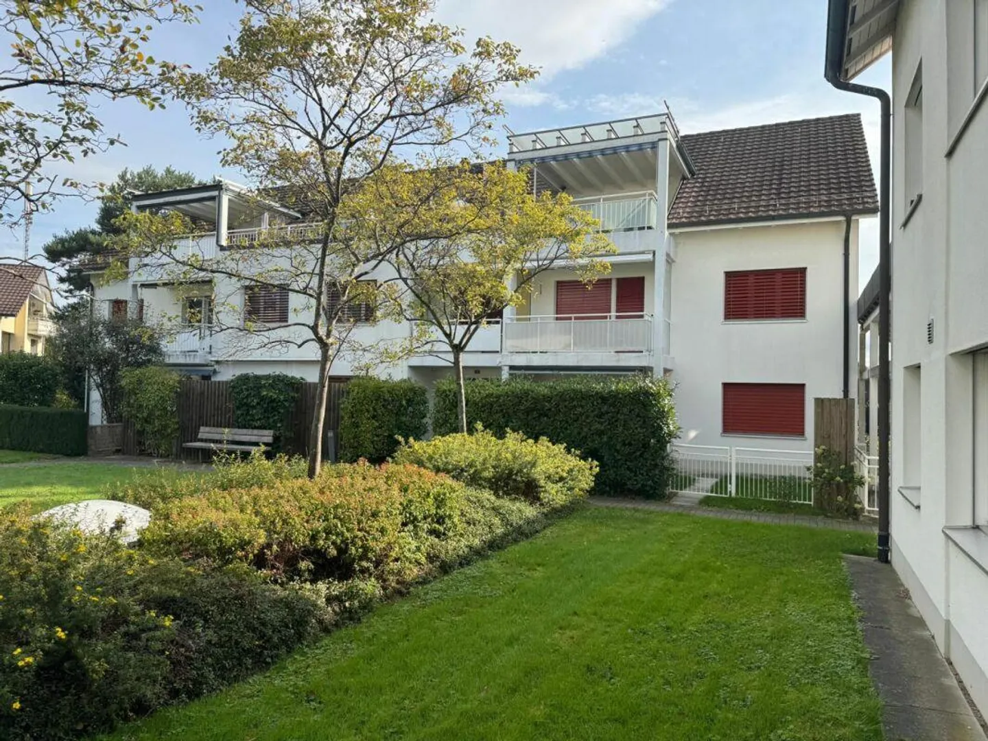 Appartement confortable de 4,5 pièces avec coin jardin privé - Photo 1 sur 11