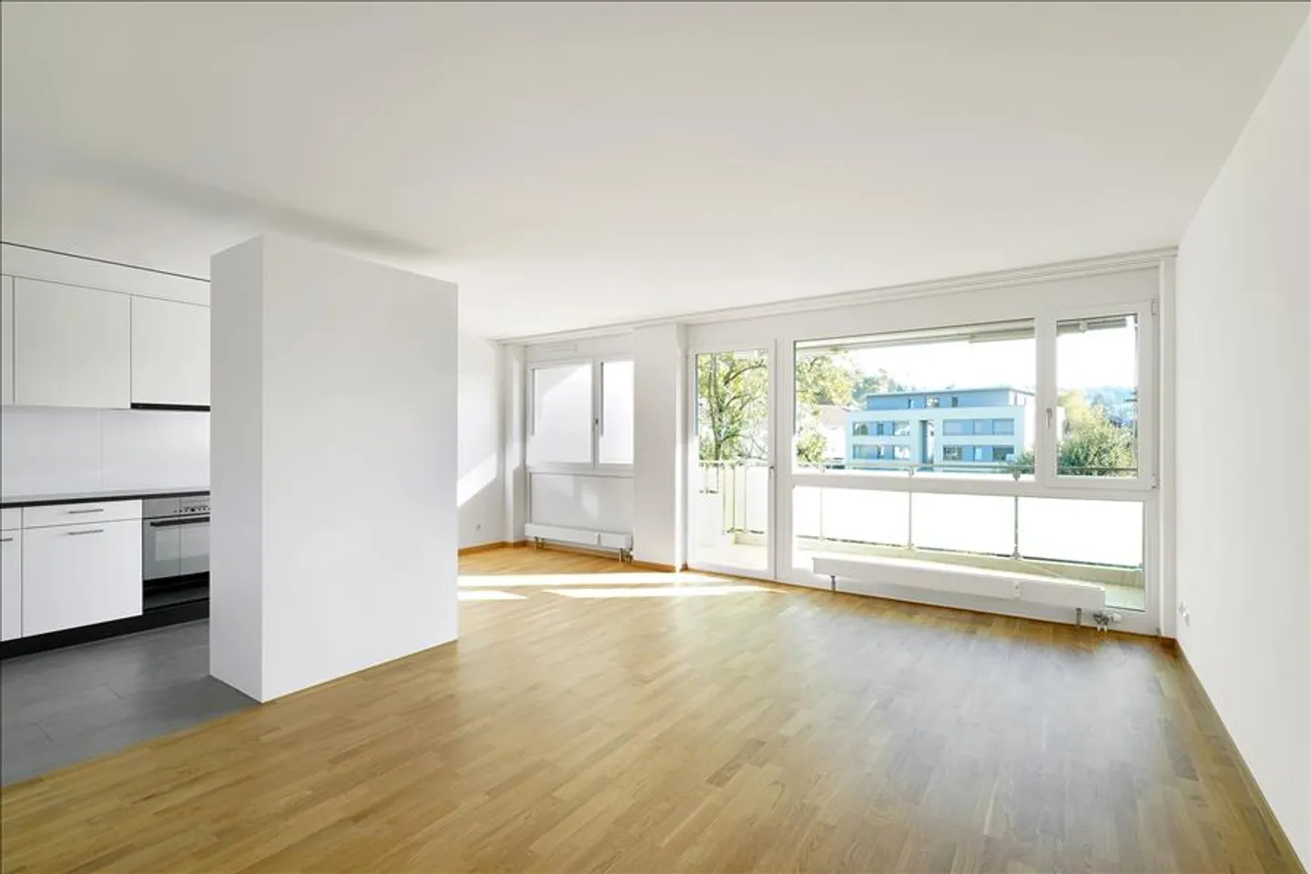 Finden Sie ihre neue Wohnung in Binningen! - Foto 4 von 10